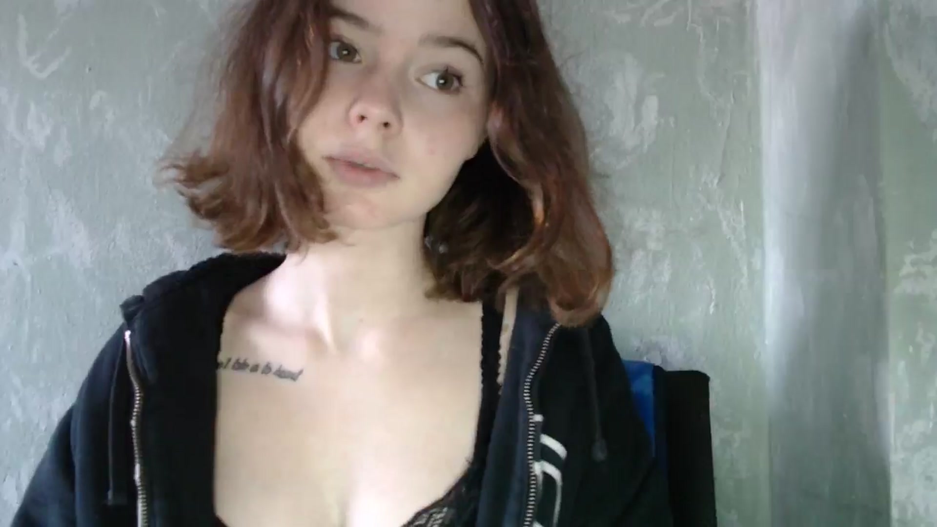 Gallery image thumbnail from KatyaWave's myfreecams stream on, 12/22/2025, 13:34 image 12 of 20