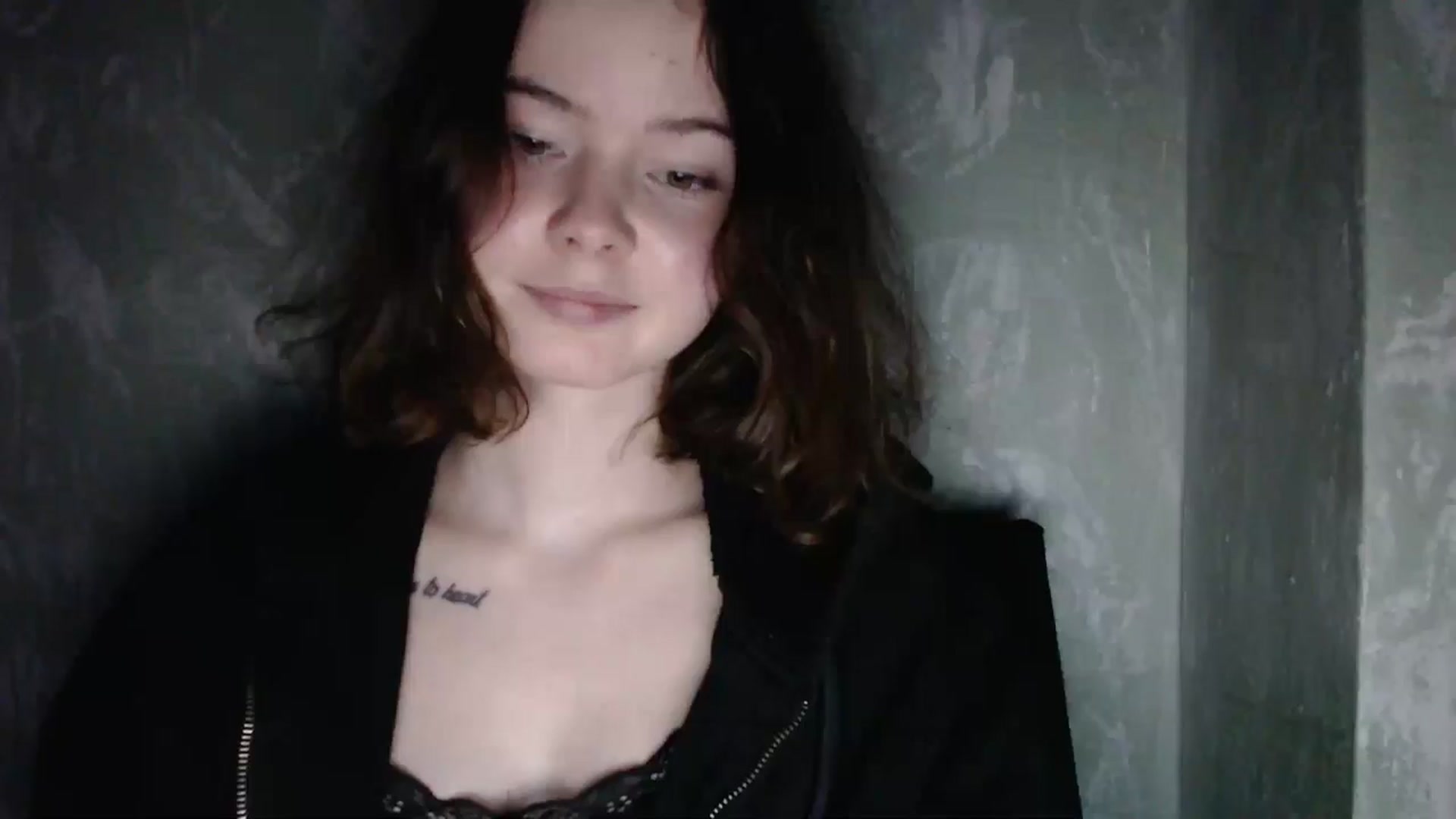 Gallery image thumbnail from KatyaWave's myfreecams stream on, 12/22/2025, 15:01 image 20 of 20