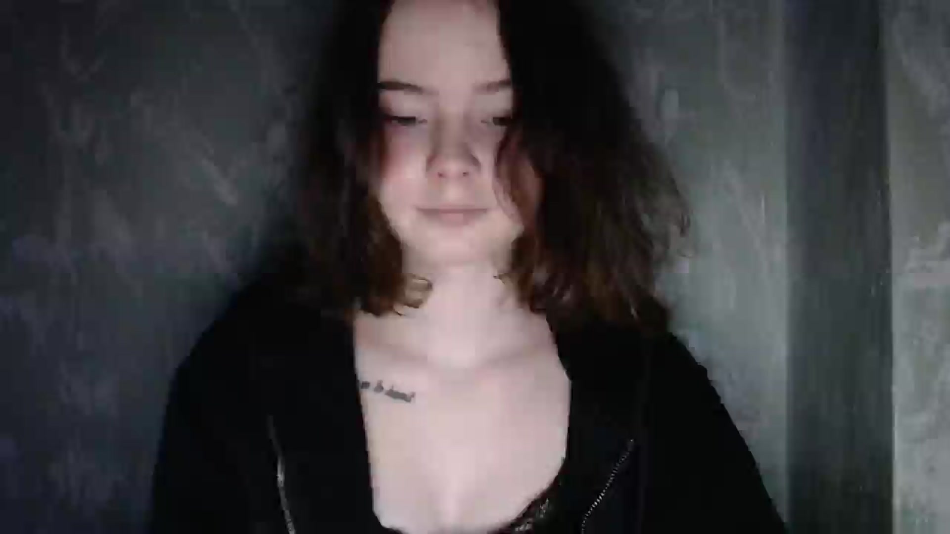 Gallery image thumbnail from KatyaWave's myfreecams stream on, 12/22/2025, 15:01 image 3 of 20