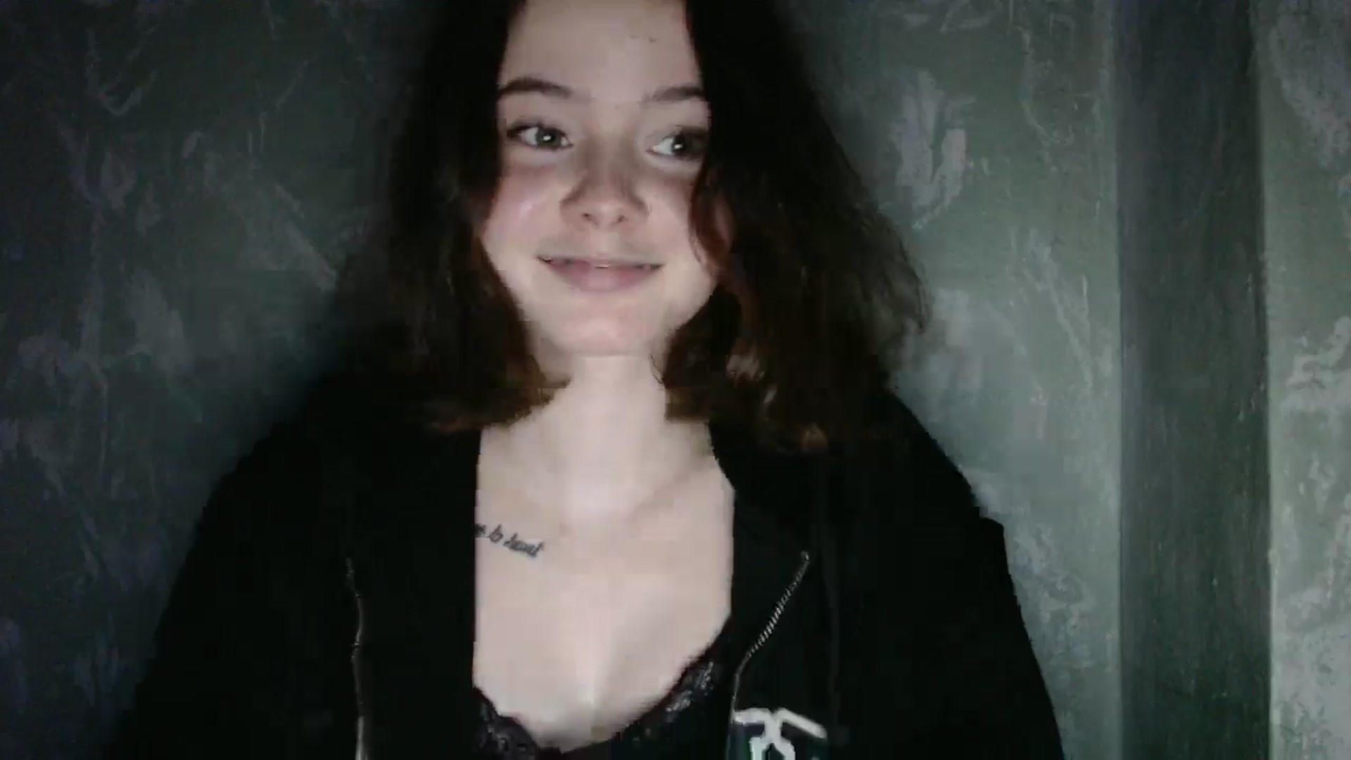 Gallery image thumbnail from KatyaWave's myfreecams stream on, 12/22/2025, 15:01 image 4 of 20