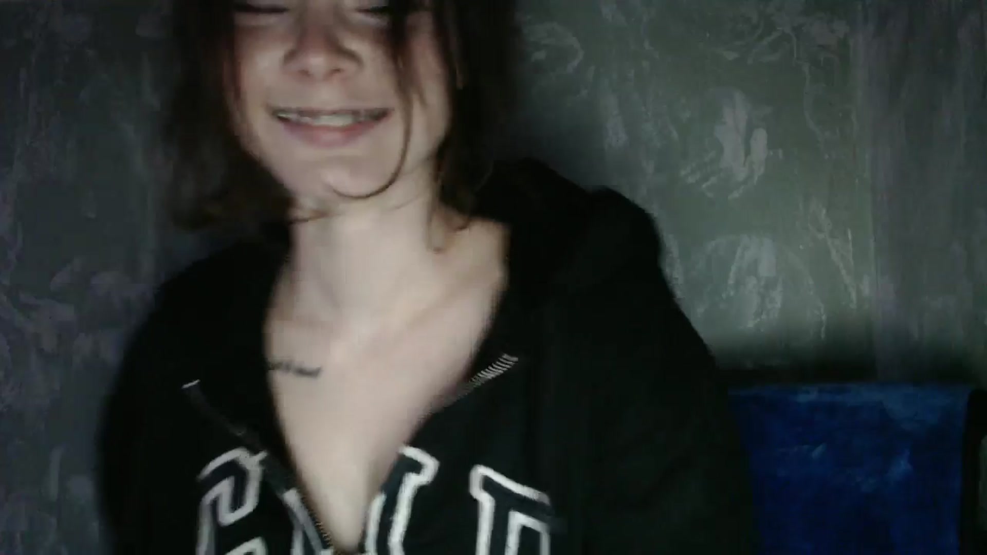 Gallery image thumbnail from KatyaWave's myfreecams stream on, 12/23/2025, 15:09 image 13 of 20