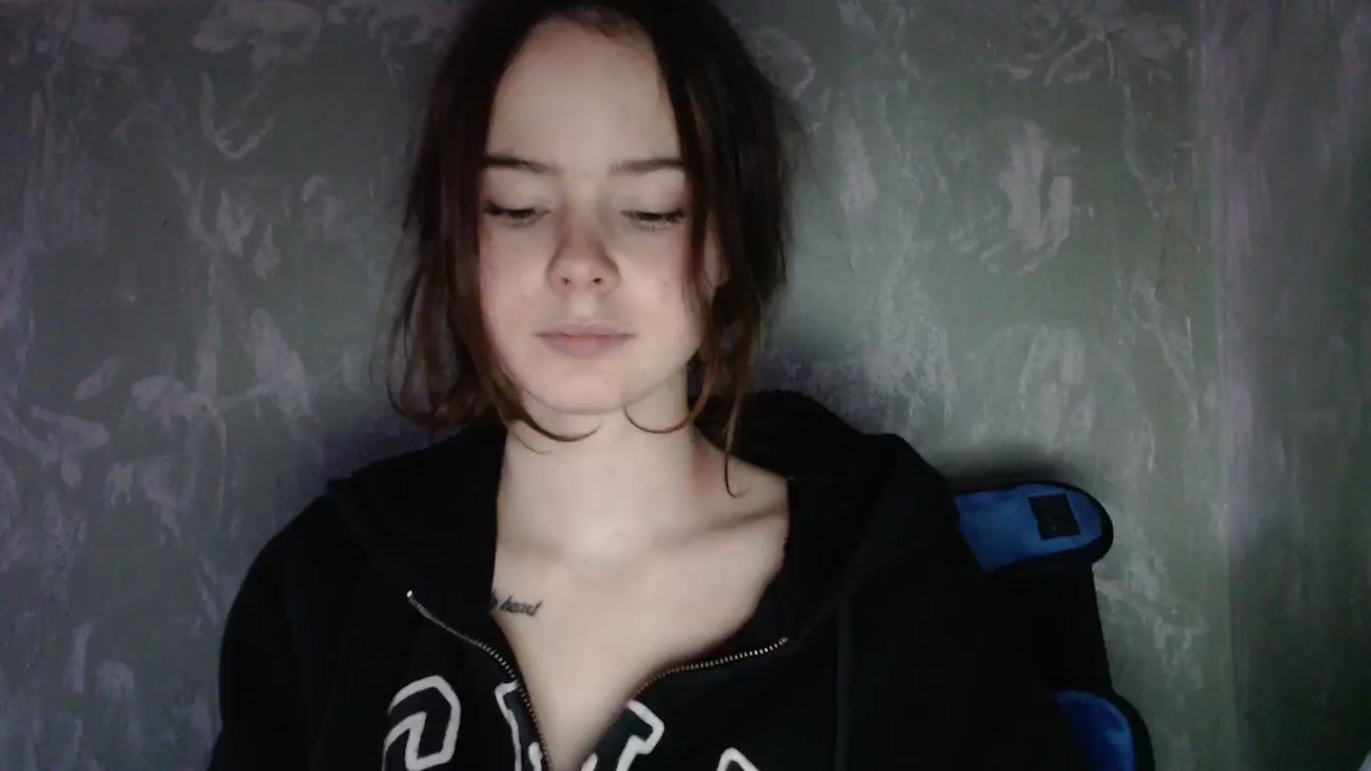 Gallery image thumbnail from KatyaWave's myfreecams stream on, 12/23/2025, 15:09 image 10 of 20