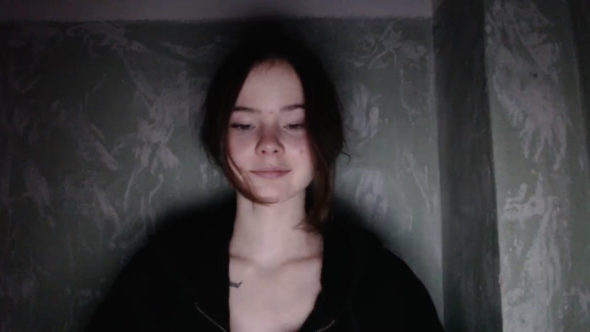 Gallery image thumbnail from KatyaWave's myfreecams stream on, 12/24/2025, 20:10 image 15 of 20