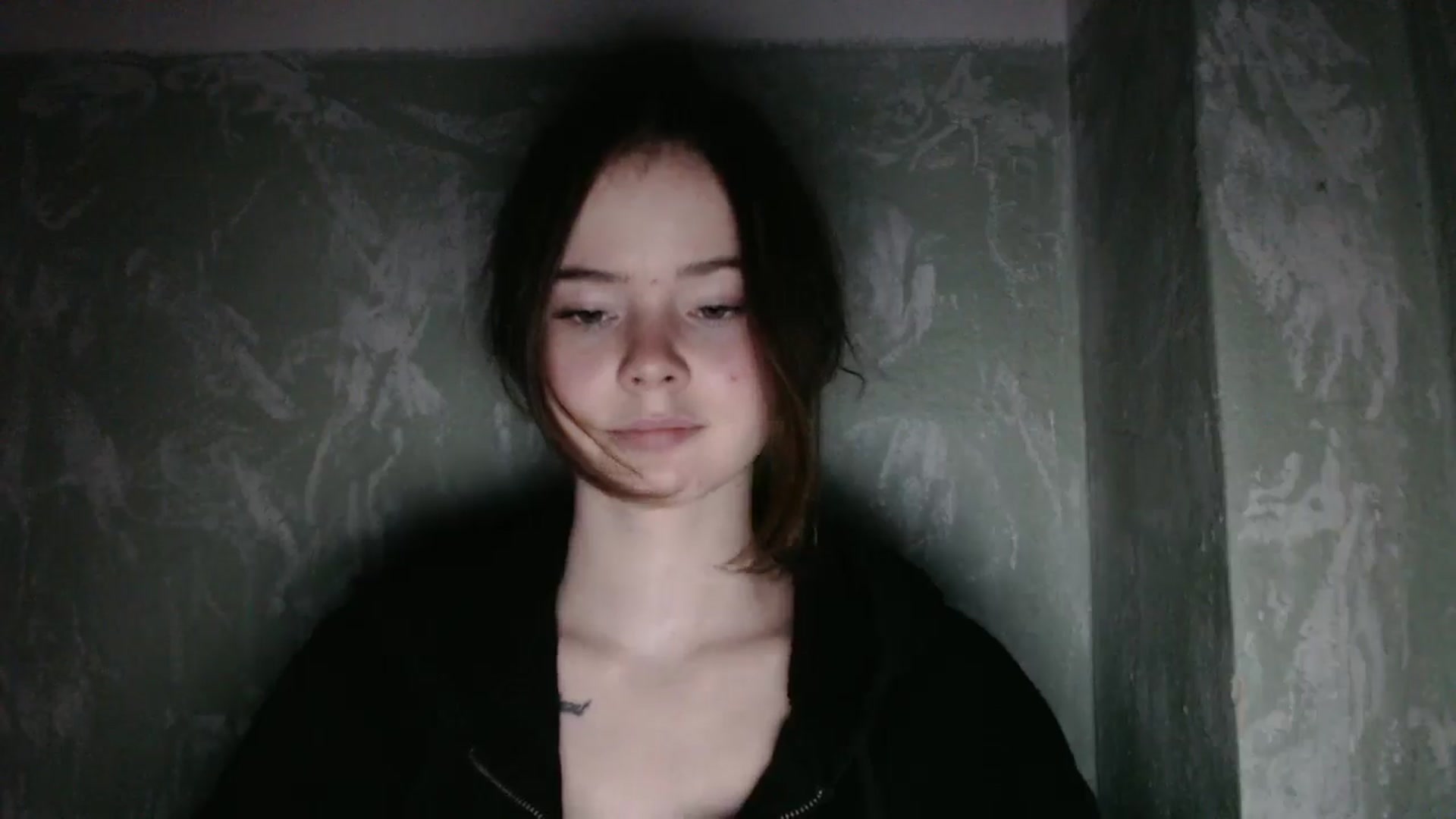 Gallery image thumbnail from KatyaWave's myfreecams stream on, 12/24/2025, 20:10 image 14 of 20