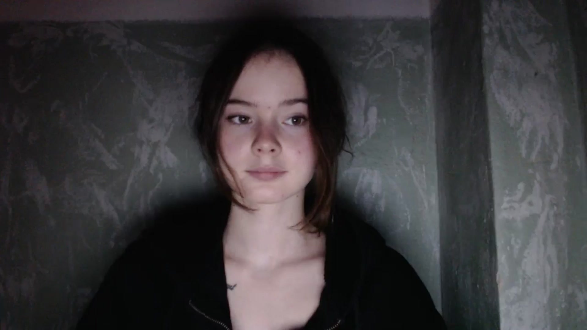 Gallery image thumbnail from KatyaWave's myfreecams stream on, 12/24/2025, 20:10 image 12 of 20