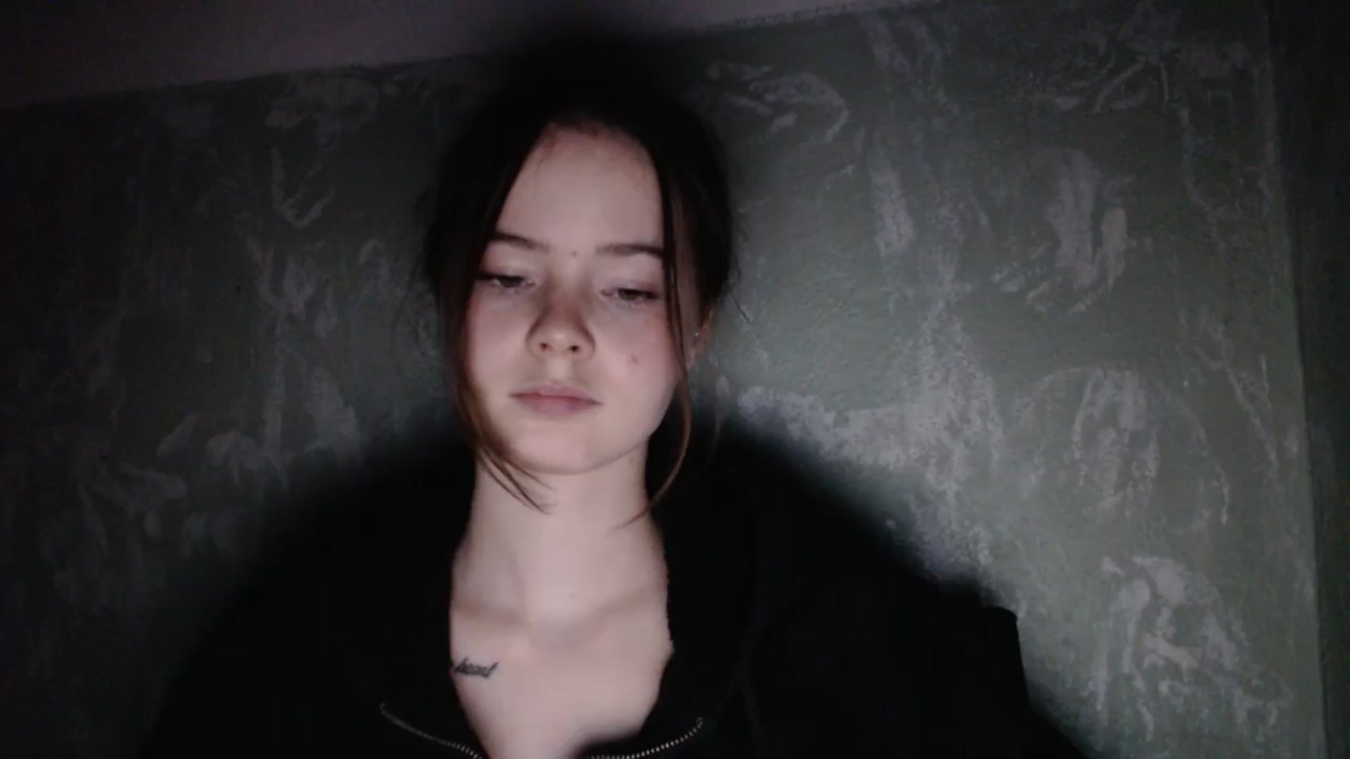 Gallery image thumbnail from KatyaWave's myfreecams stream on, 12/24/2025, 21:51 image 18 of 20