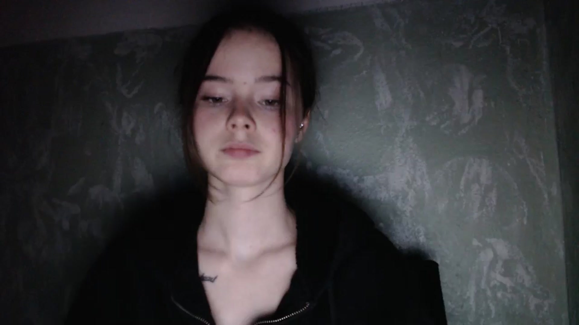 Gallery image thumbnail from KatyaWave's myfreecams stream on, 12/24/2025, 21:51 image 9 of 20