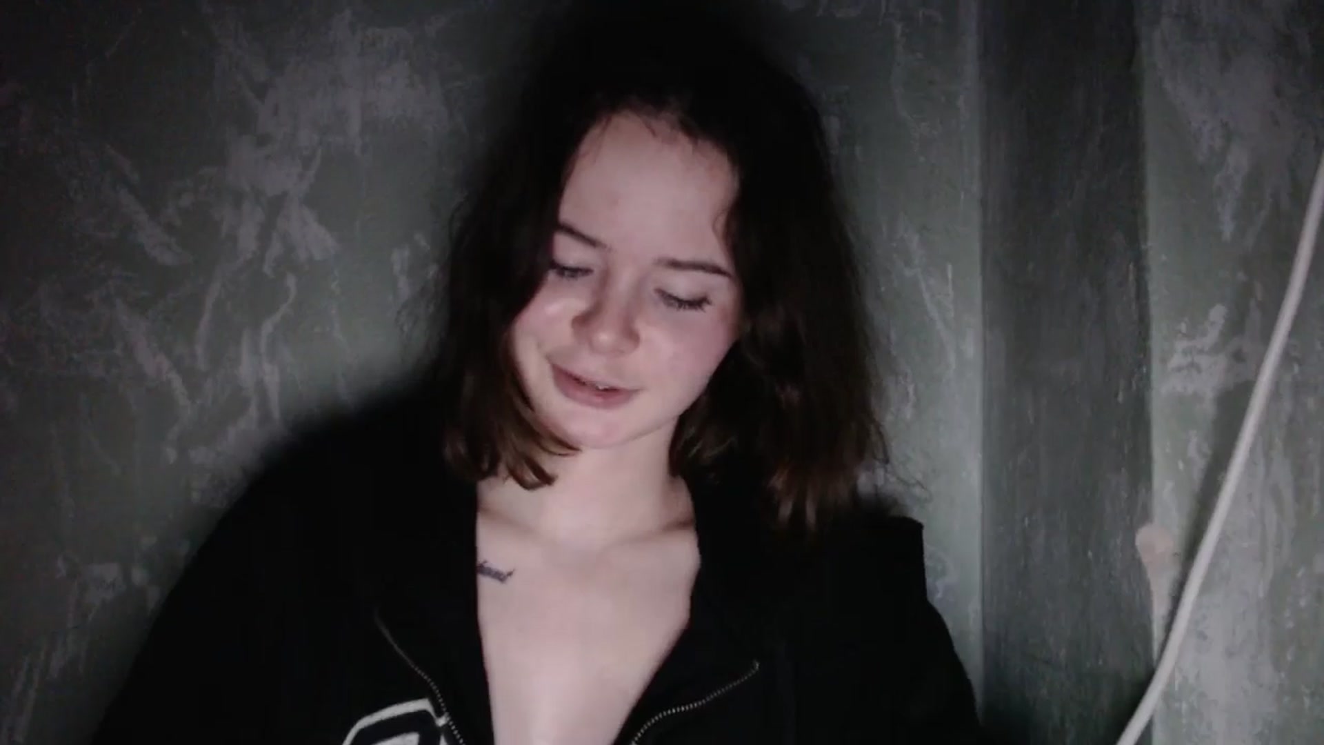 Gallery image thumbnail from KatyaWave's myfreecams stream on, 12/28/2025, 20:54 image 9 of 20