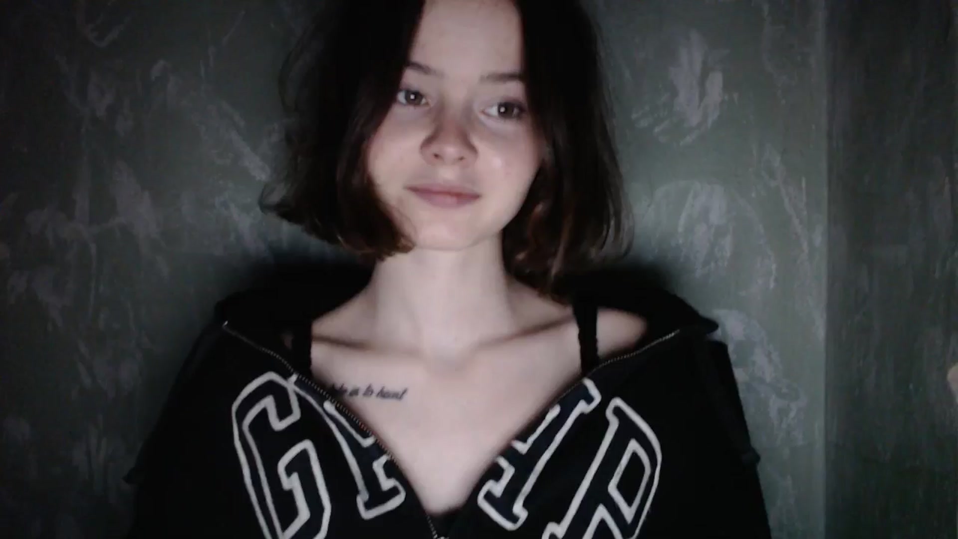 Gallery image thumbnail from KatyaWave's myfreecams stream on, 12/29/2025, 18:32 image 1 of 20