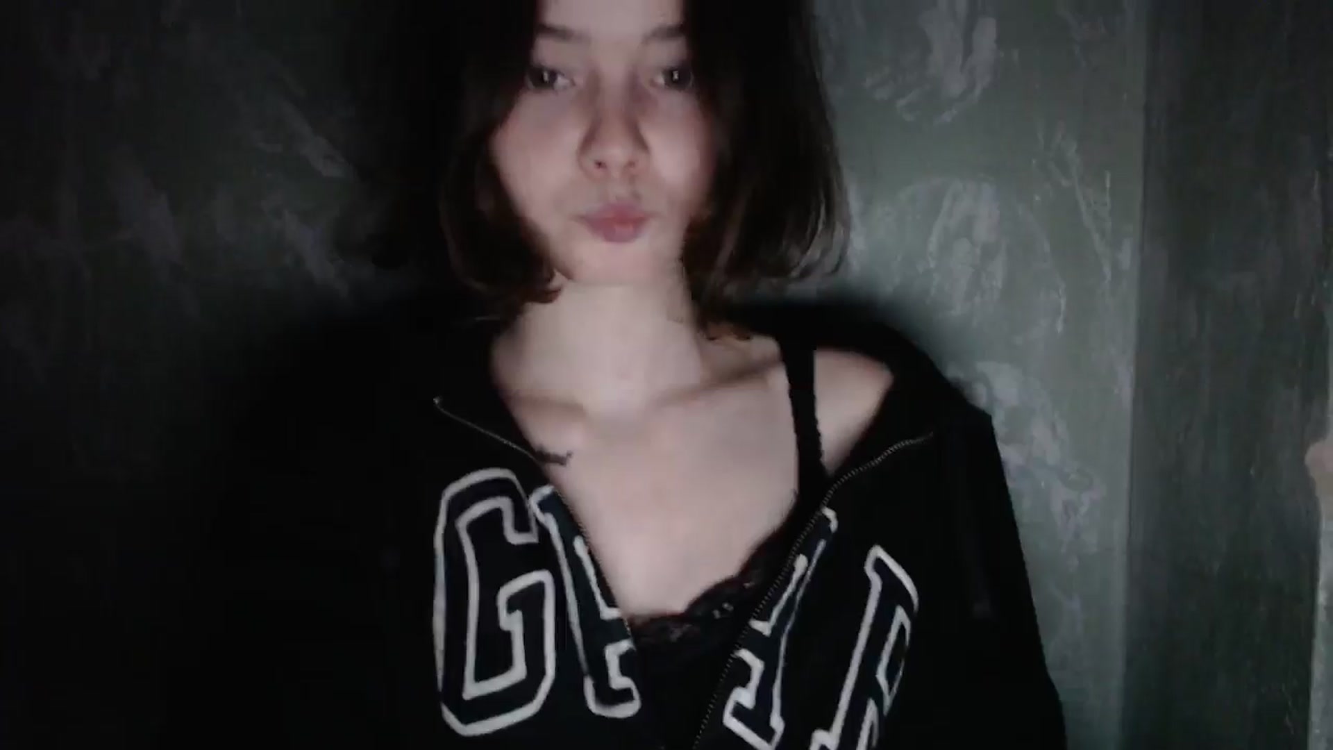 Gallery image thumbnail from KatyaWave's myfreecams stream on, 12/29/2025, 18:32 image 17 of 20