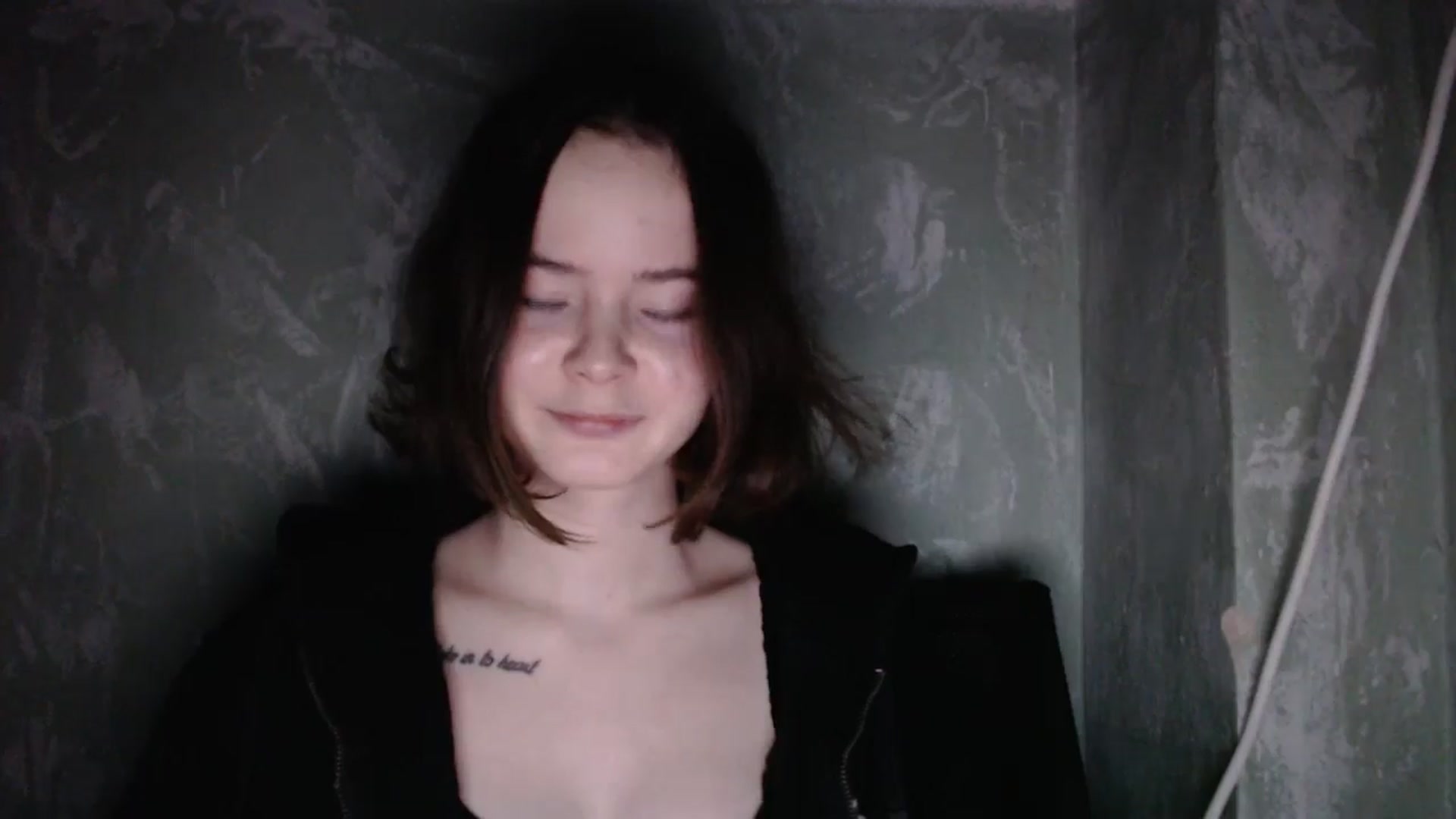 Gallery image thumbnail from KatyaWave's myfreecams stream on, 12/30/2025, 19:47 image 12 of 20