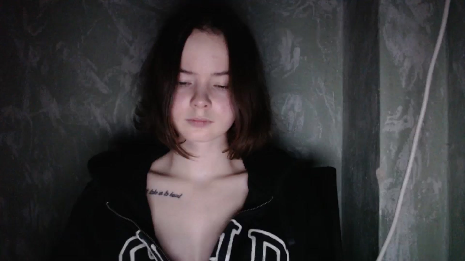 Gallery image thumbnail from KatyaWave's myfreecams stream on, 12/30/2025, 20:37 image 16 of 20