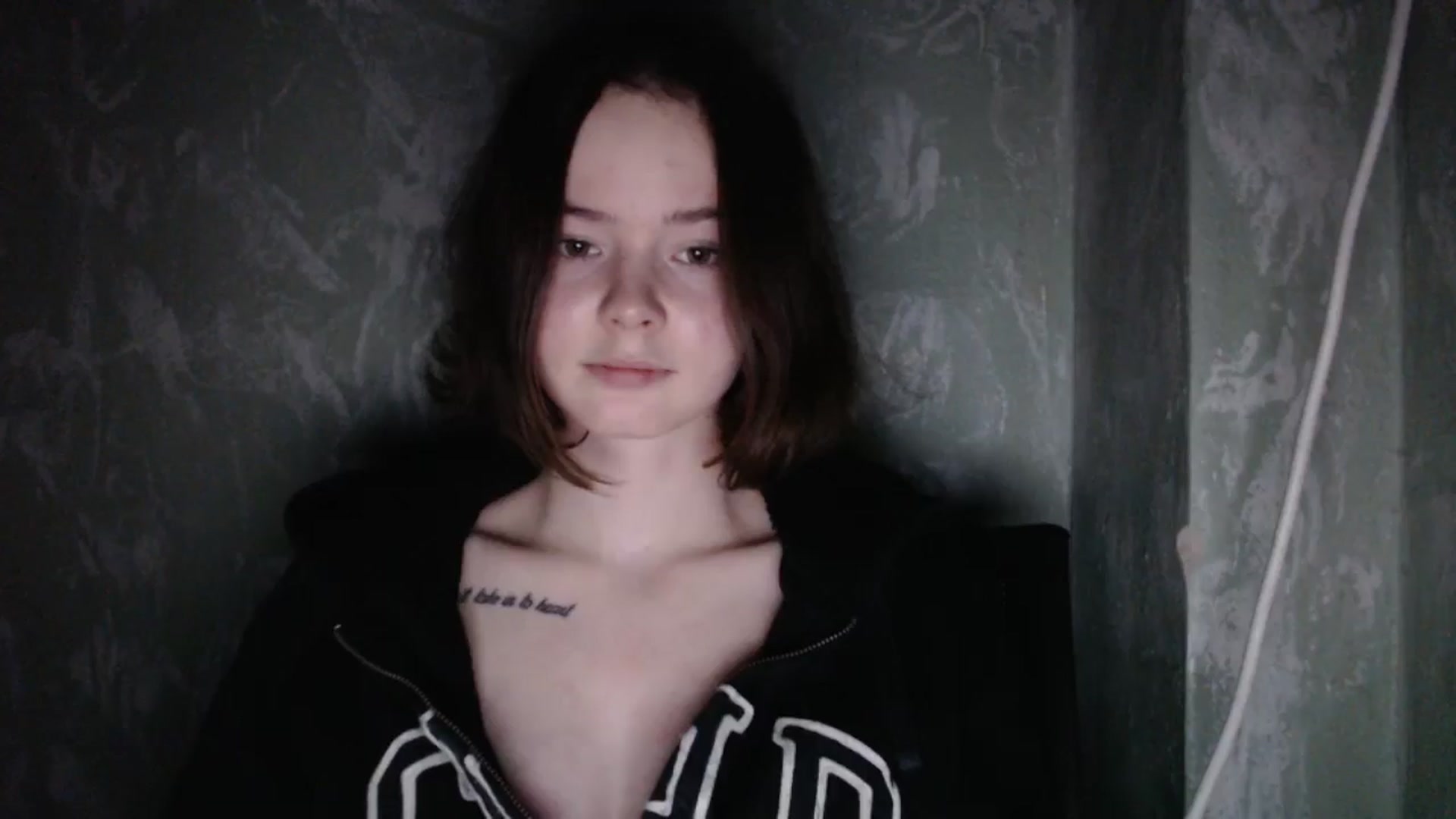 Gallery image thumbnail from KatyaWave's myfreecams stream on, 12/30/2025, 20:37 image 13 of 20