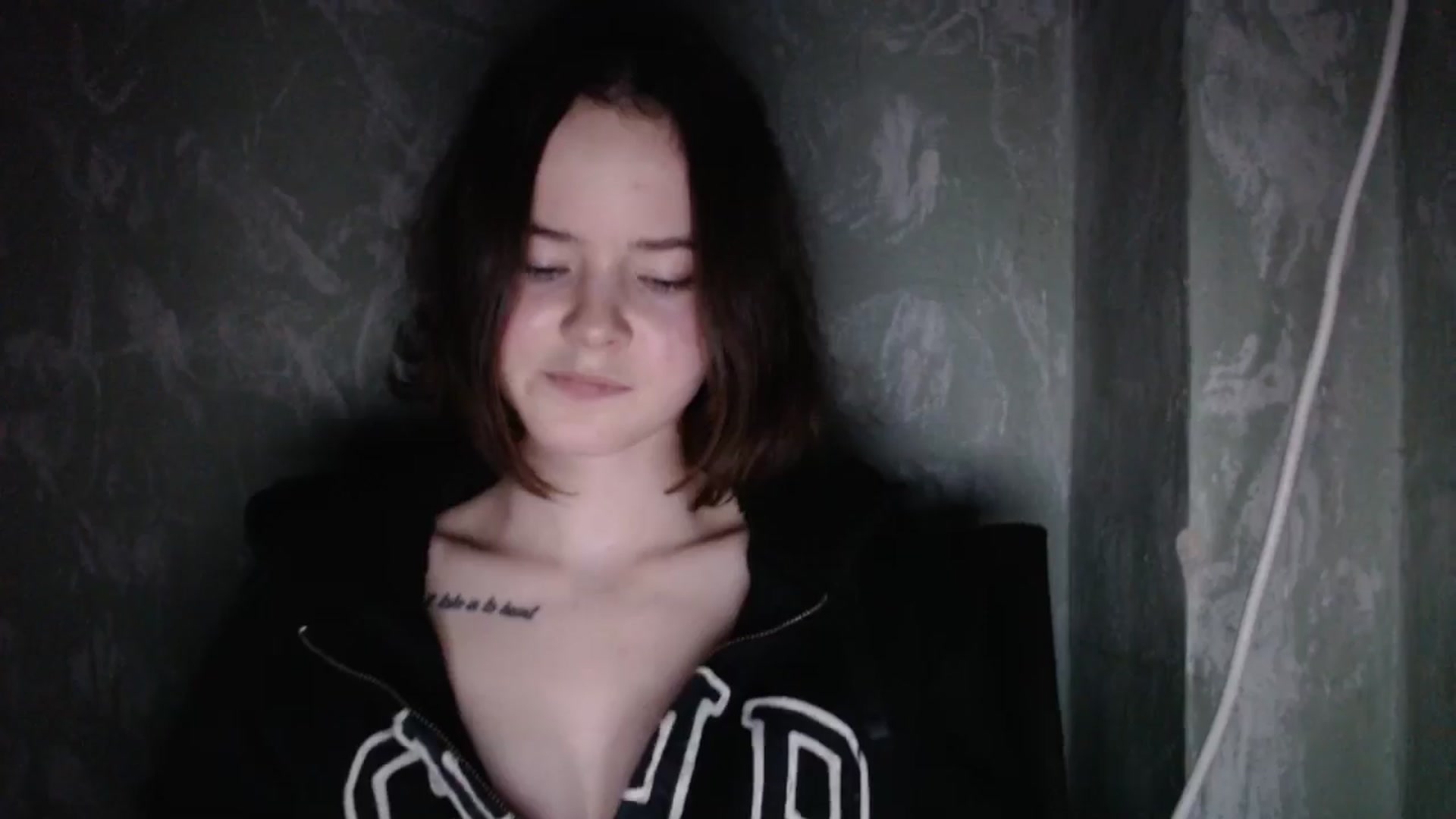 Gallery image thumbnail from KatyaWave's myfreecams stream on, 12/30/2025, 20:37 image 4 of 20