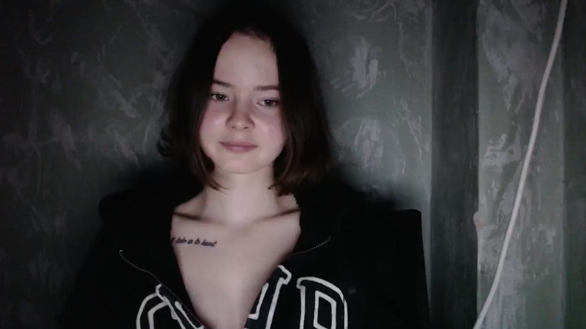 Gallery image thumbnail from KatyaWave's myfreecams stream on, 12/30/2025, 20:37 image 1 of 20