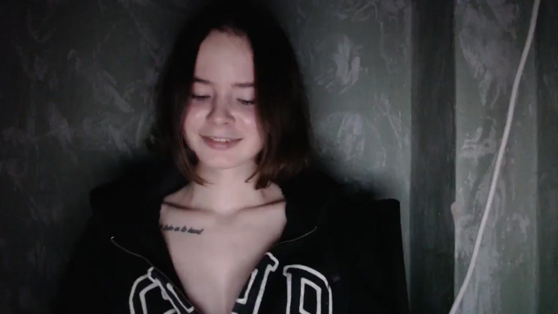Gallery image thumbnail from KatyaWave's myfreecams stream on, 12/30/2025, 20:37 image 3 of 20
