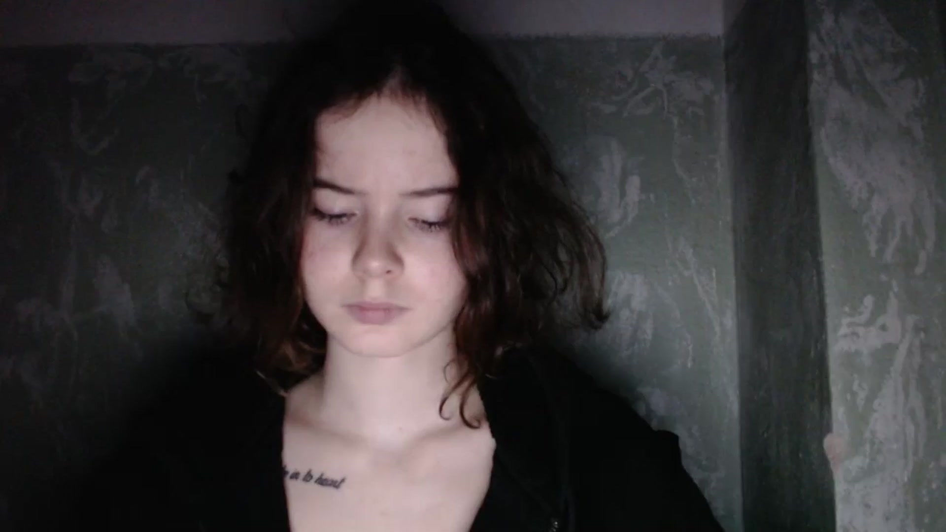 Gallery image thumbnail from KatyaWave's myfreecams stream on, 01/05/2026, 20:17 image 11 of 20
