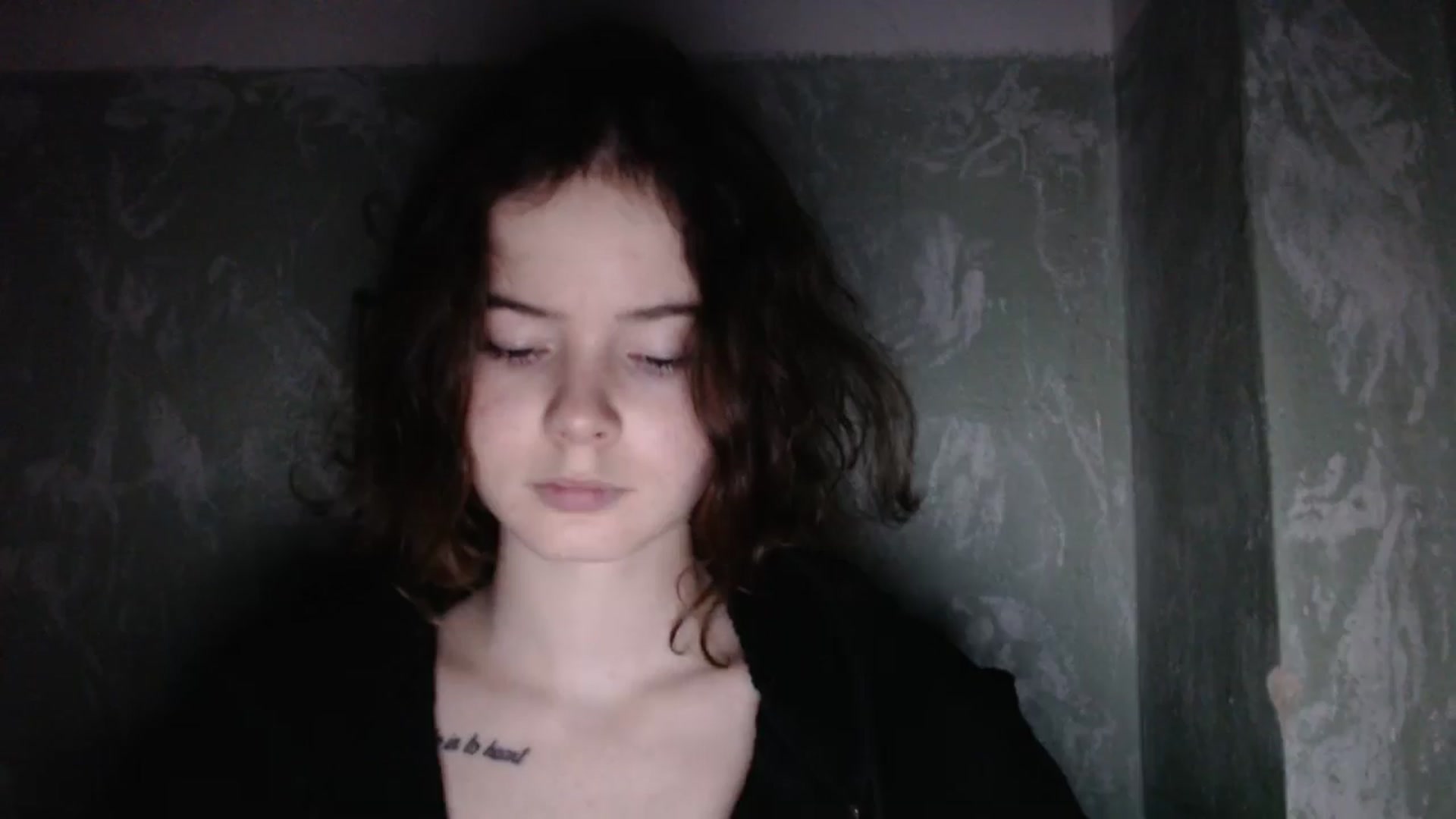 Gallery image thumbnail from KatyaWave's myfreecams stream on, 01/05/2026, 20:17 image 13 of 20