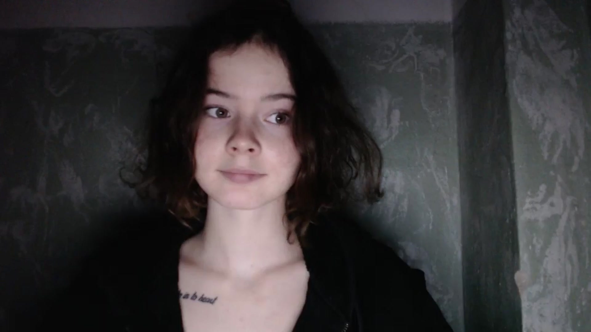 Gallery image thumbnail from KatyaWave's myfreecams stream on, 01/05/2026, 20:17 image 10 of 20