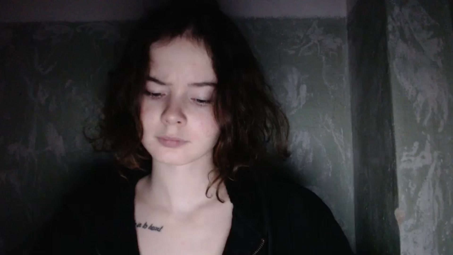 Gallery image thumbnail from KatyaWave's myfreecams stream on, 01/05/2026, 20:17 image 9 of 20