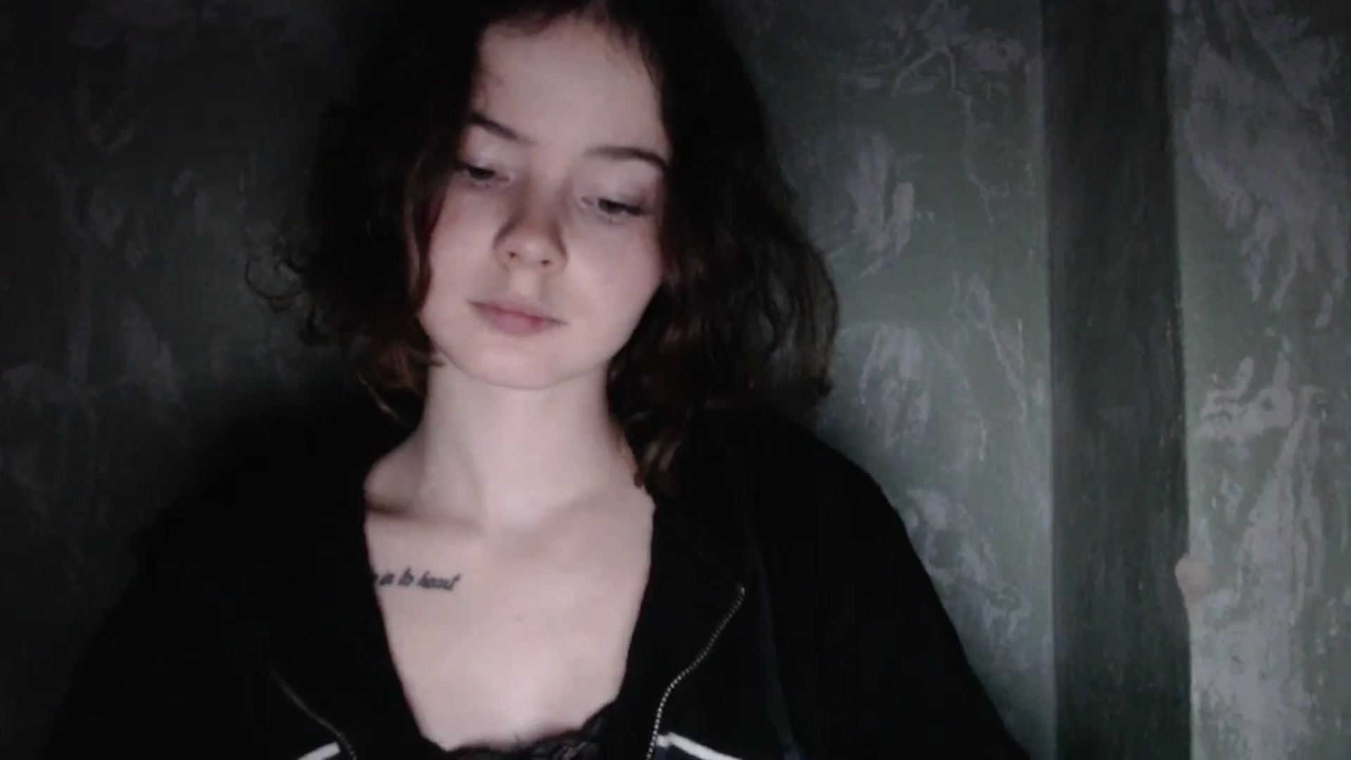 Gallery image thumbnail from KatyaWave's myfreecams stream on, 01/05/2026, 20:17 image 19 of 20