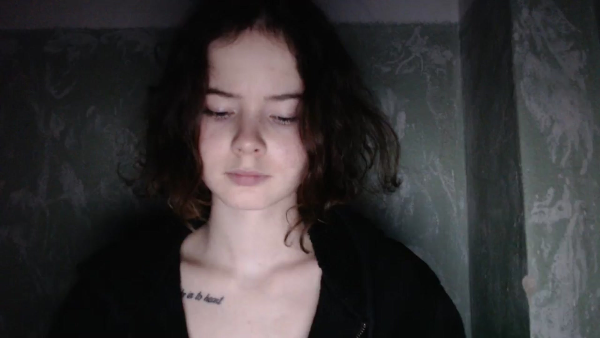 Gallery image thumbnail from KatyaWave's myfreecams stream on, 01/05/2026, 20:17 image 3 of 20