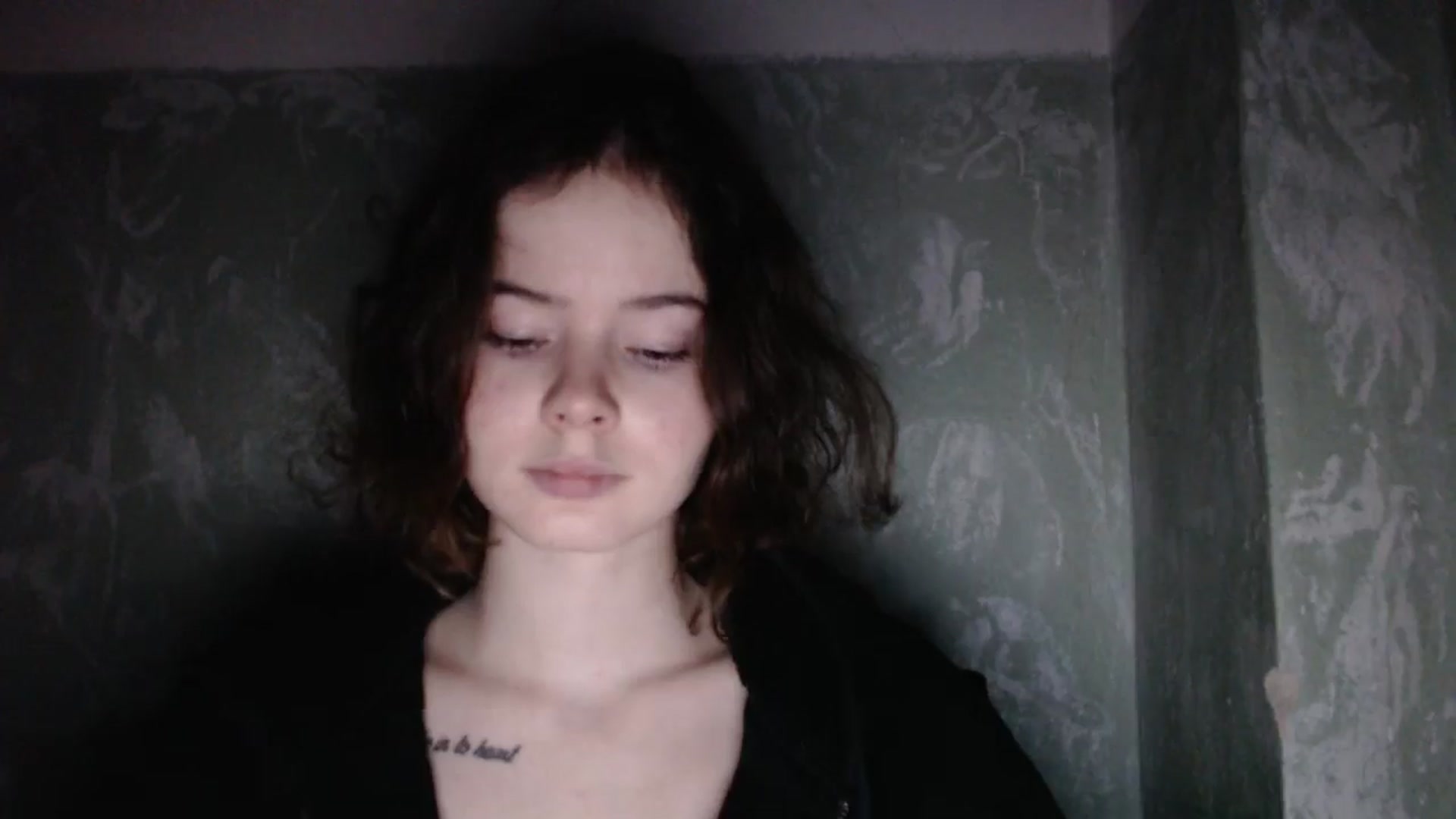 Gallery image thumbnail from KatyaWave's myfreecams stream on, 01/05/2026, 20:17 image 14 of 20