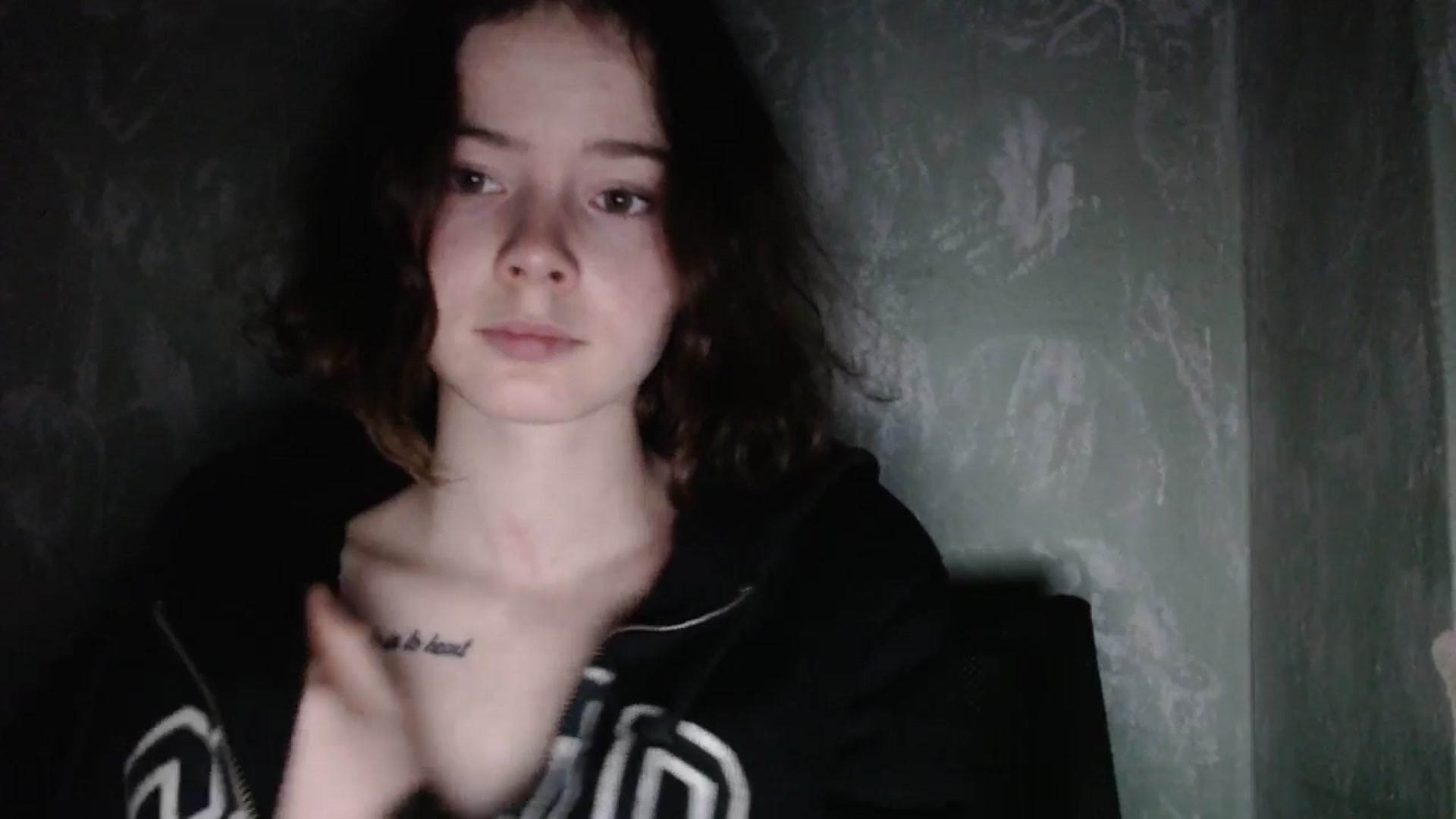 Gallery image thumbnail from KatyaWave's myfreecams stream on, 01/05/2026, 21:25 image 4 of 20
