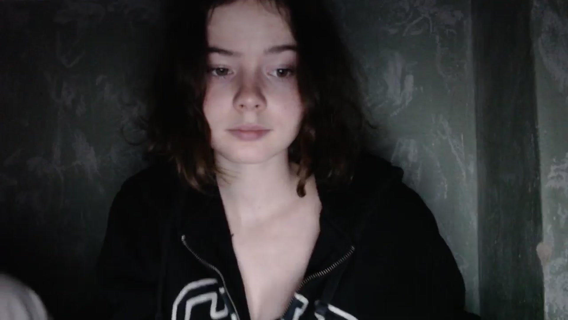Gallery image thumbnail from KatyaWave's myfreecams stream on, 01/05/2026, 21:25 image 13 of 20