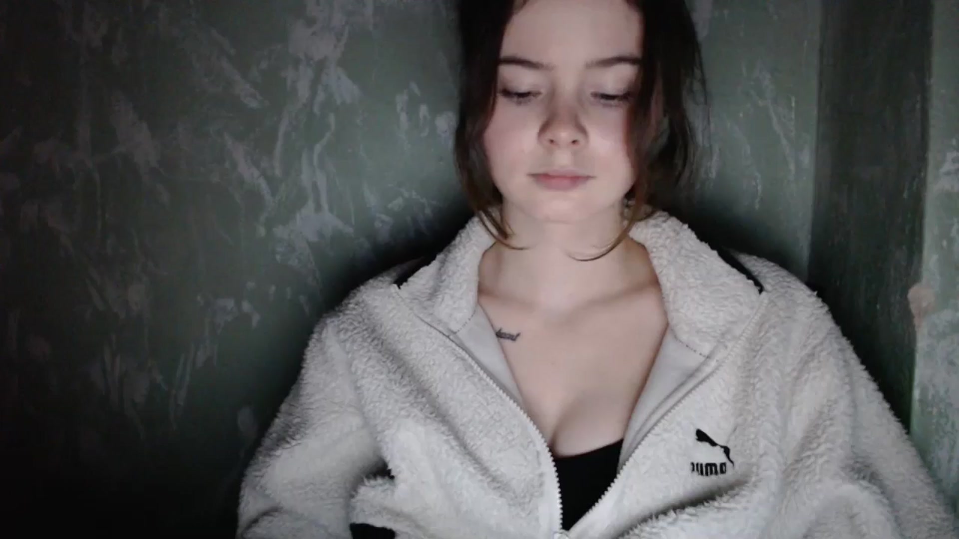 Gallery image thumbnail from KatyaWave's myfreecams stream on, 01/08/2026, 19:25 image 13 of 20