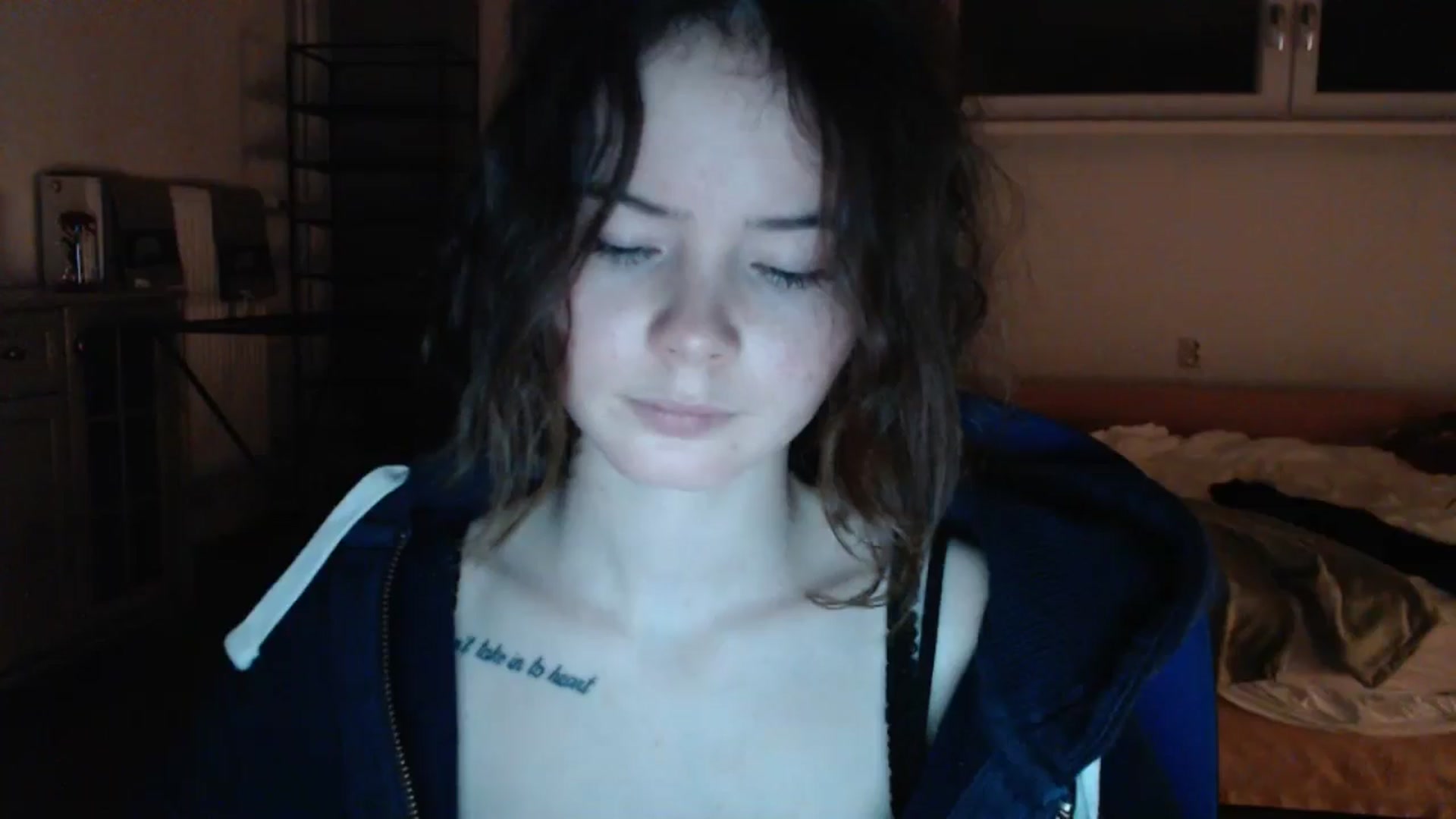 Gallery image thumbnail from KatyaWave's myfreecams stream on, 01/10/2026, 19:22 image 12 of 20