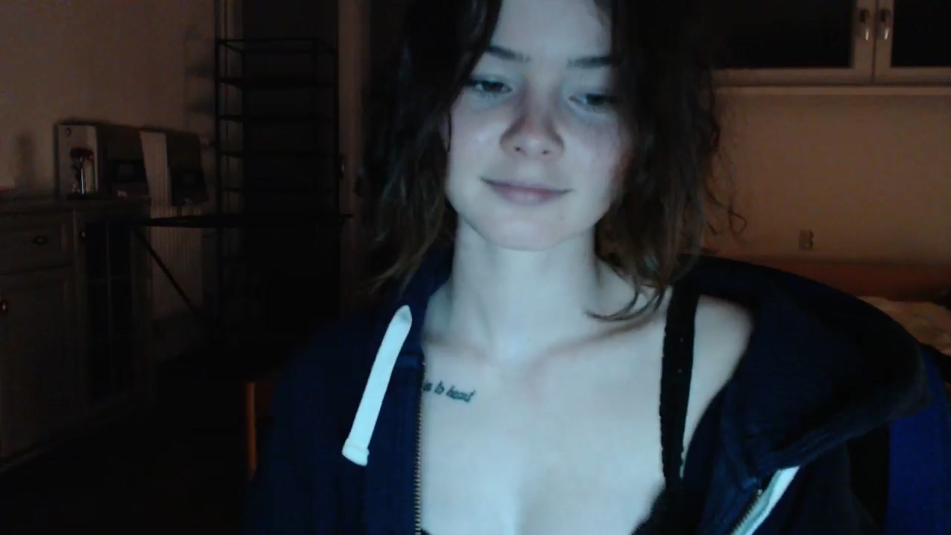 Gallery image thumbnail from KatyaWave's myfreecams stream on, 01/10/2026, 19:22 image 15 of 20