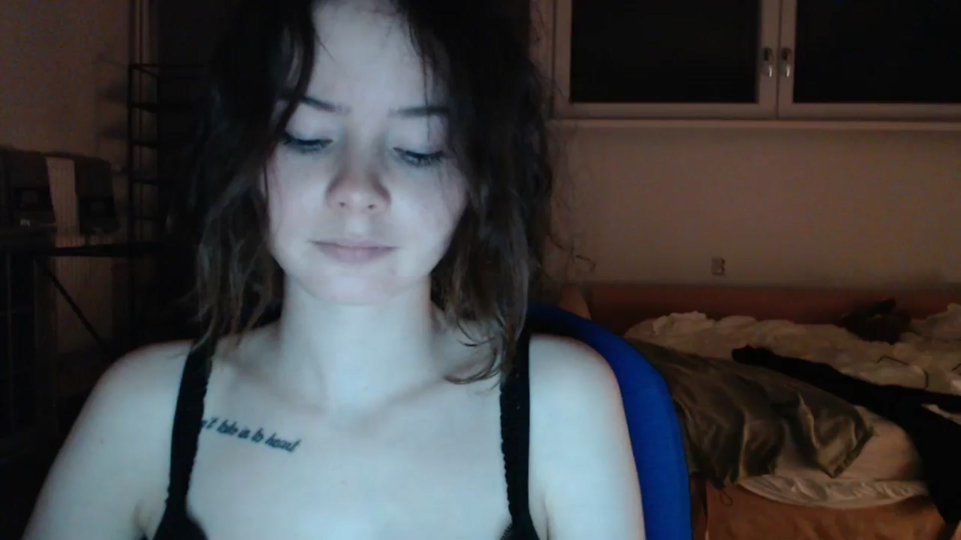 Gallery image thumbnail from KatyaWave's myfreecams stream on, 01/10/2026, 19:22 image 10 of 20