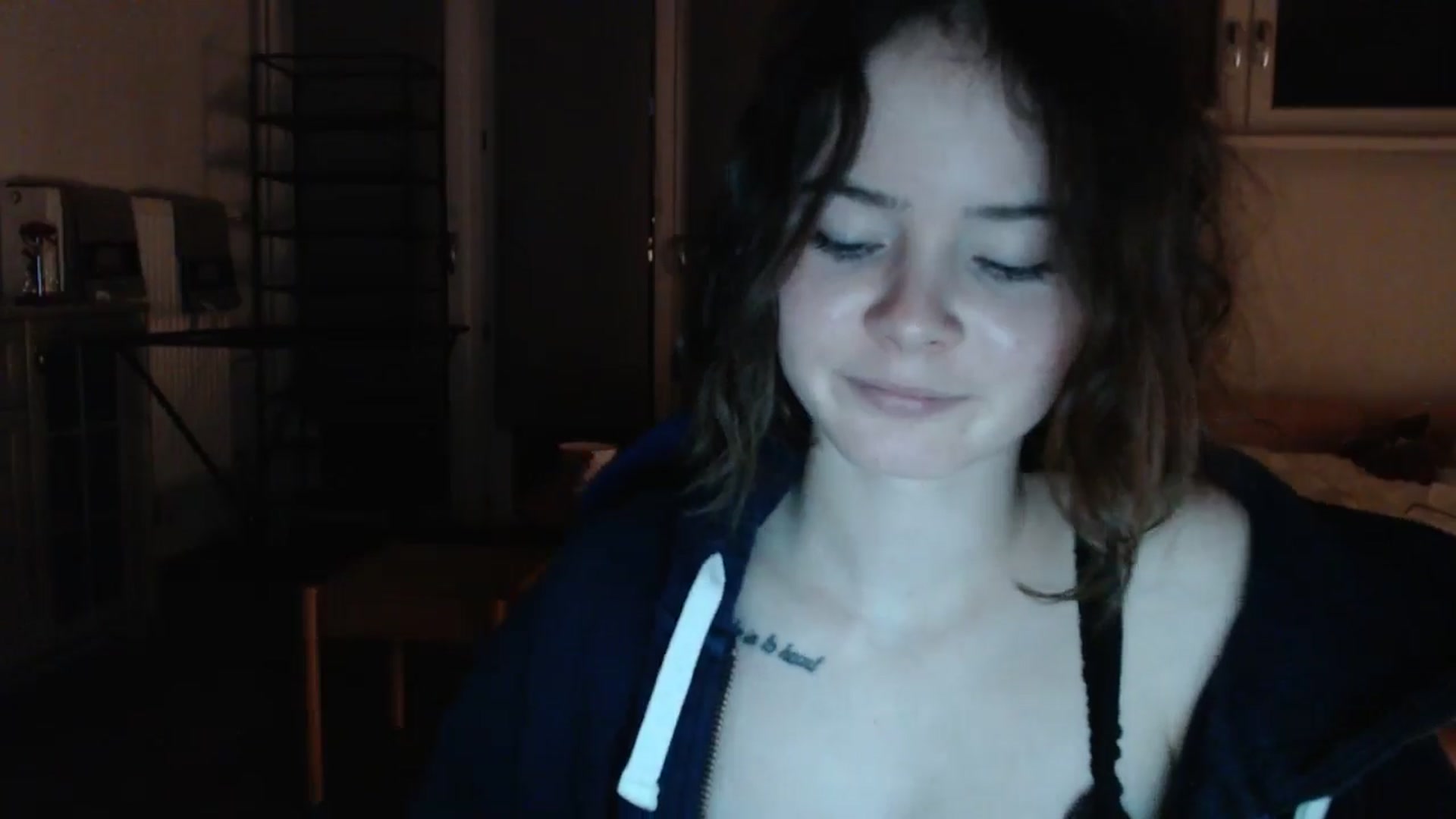 Gallery image thumbnail from KatyaWave's myfreecams stream on, 01/10/2026, 19:22 image 17 of 20