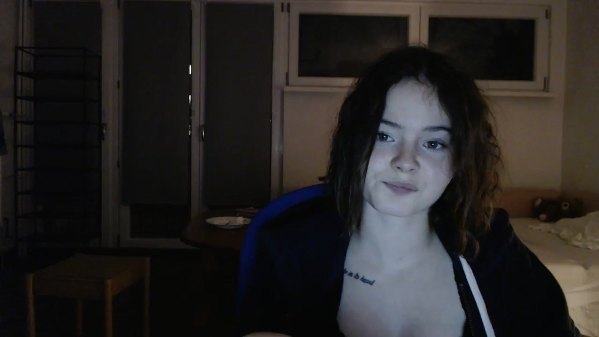 Gallery image thumbnail from KatyaWave's myfreecams stream on, 01/11/2026, 19:22 image 16 of 20