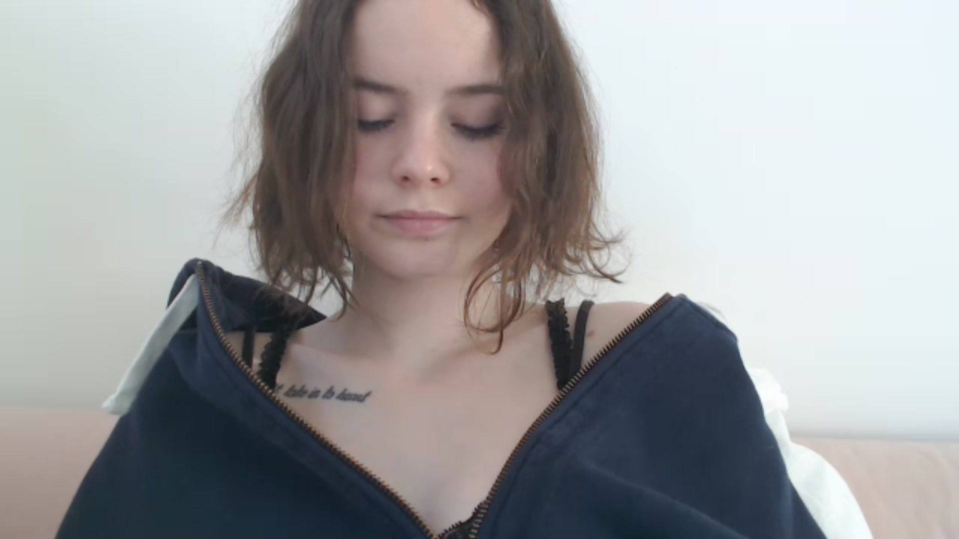 Gallery image thumbnail from KatyaWave's myfreecams stream on, 01/16/2026, 12:41 image 15 of 20