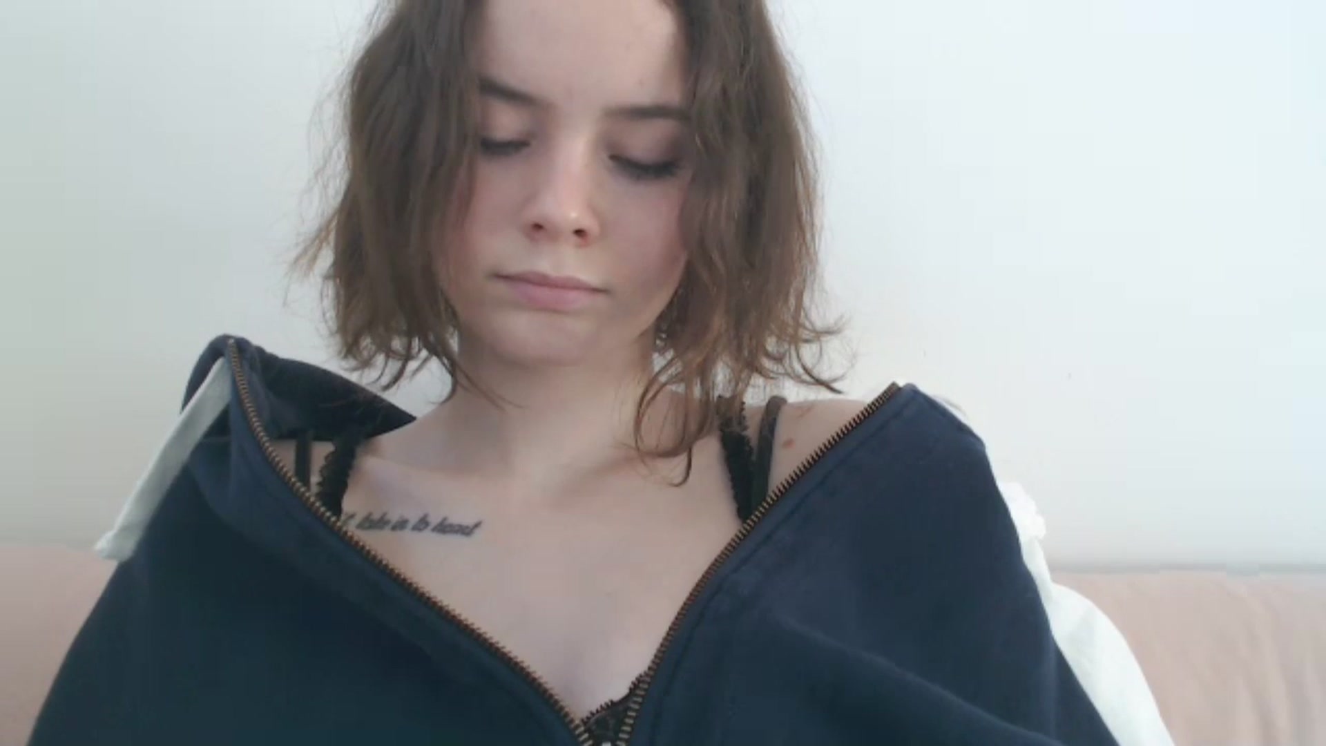 Gallery image thumbnail from KatyaWave's myfreecams stream on, 01/16/2026, 12:41 image 17 of 20