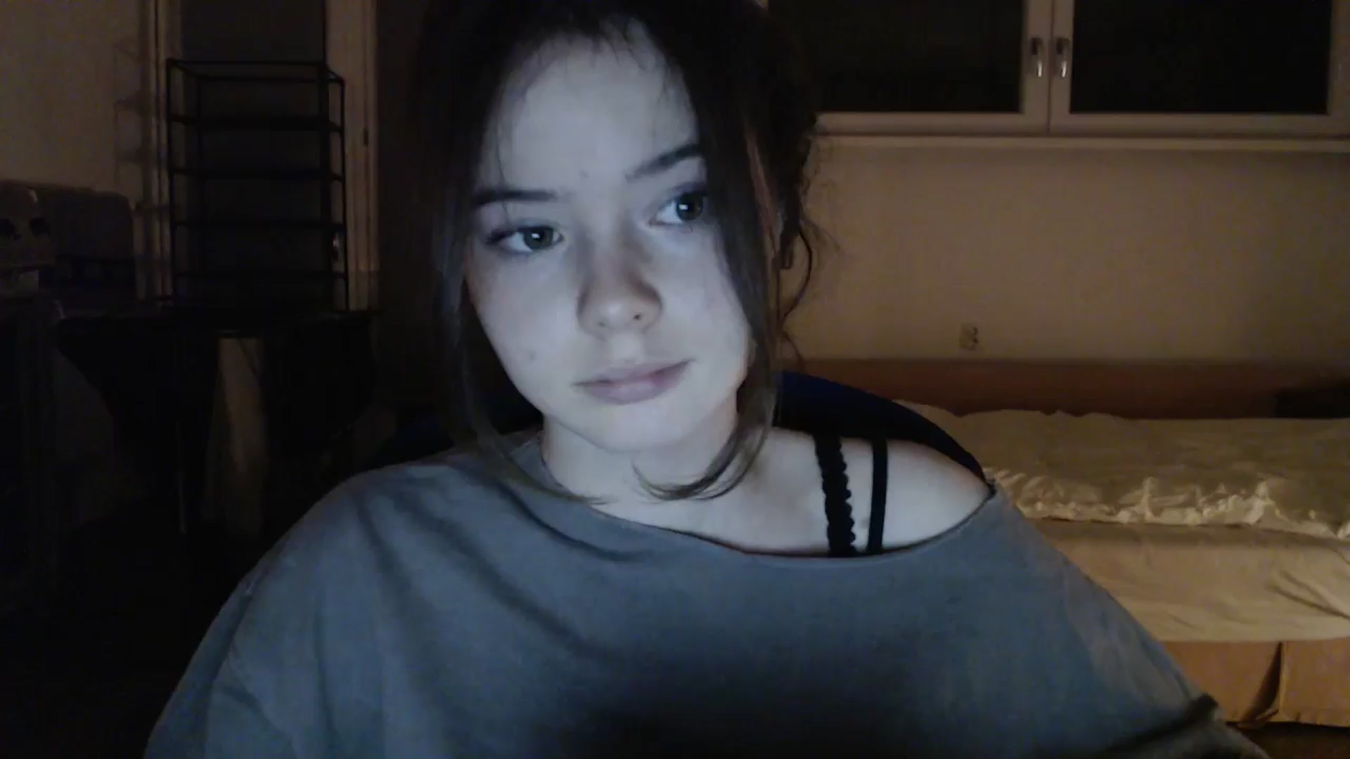 Gallery image thumbnail from KatyaWave's myfreecams stream on, 01/16/2026, 22:04 image 9 of 20
