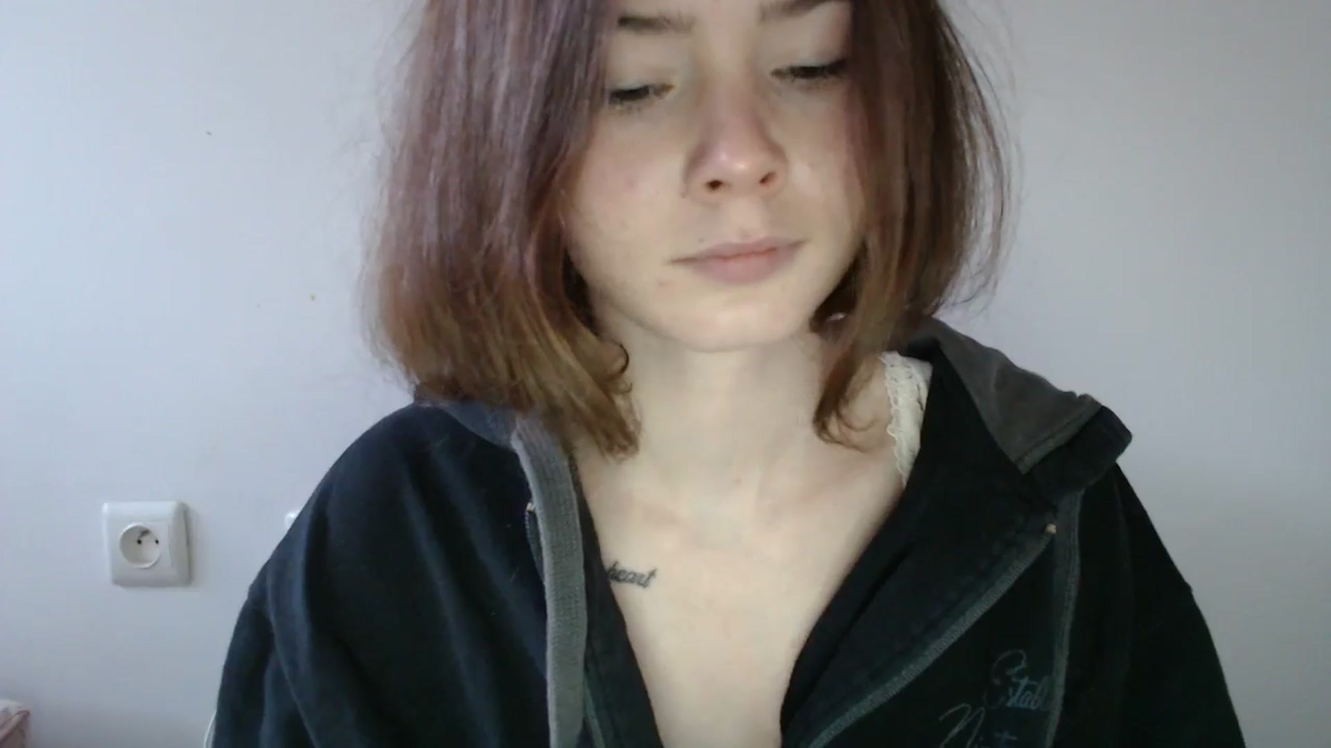 Gallery image thumbnail from KatyaWave's myfreecams stream on, 01/21/2026, 15:15 image 18 of 20
