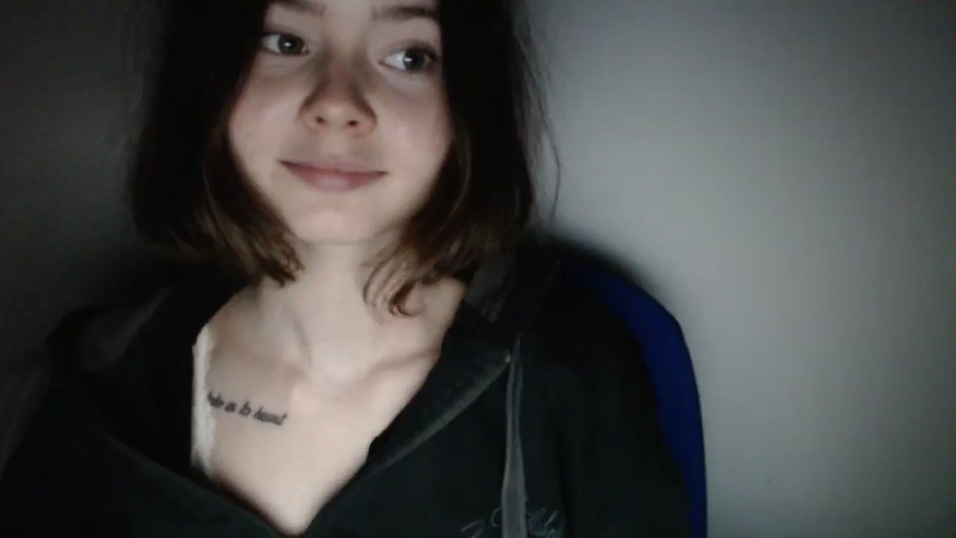 Gallery image thumbnail from KatyaWave's myfreecams stream on, 01/21/2026, 20:27 image 17 of 20