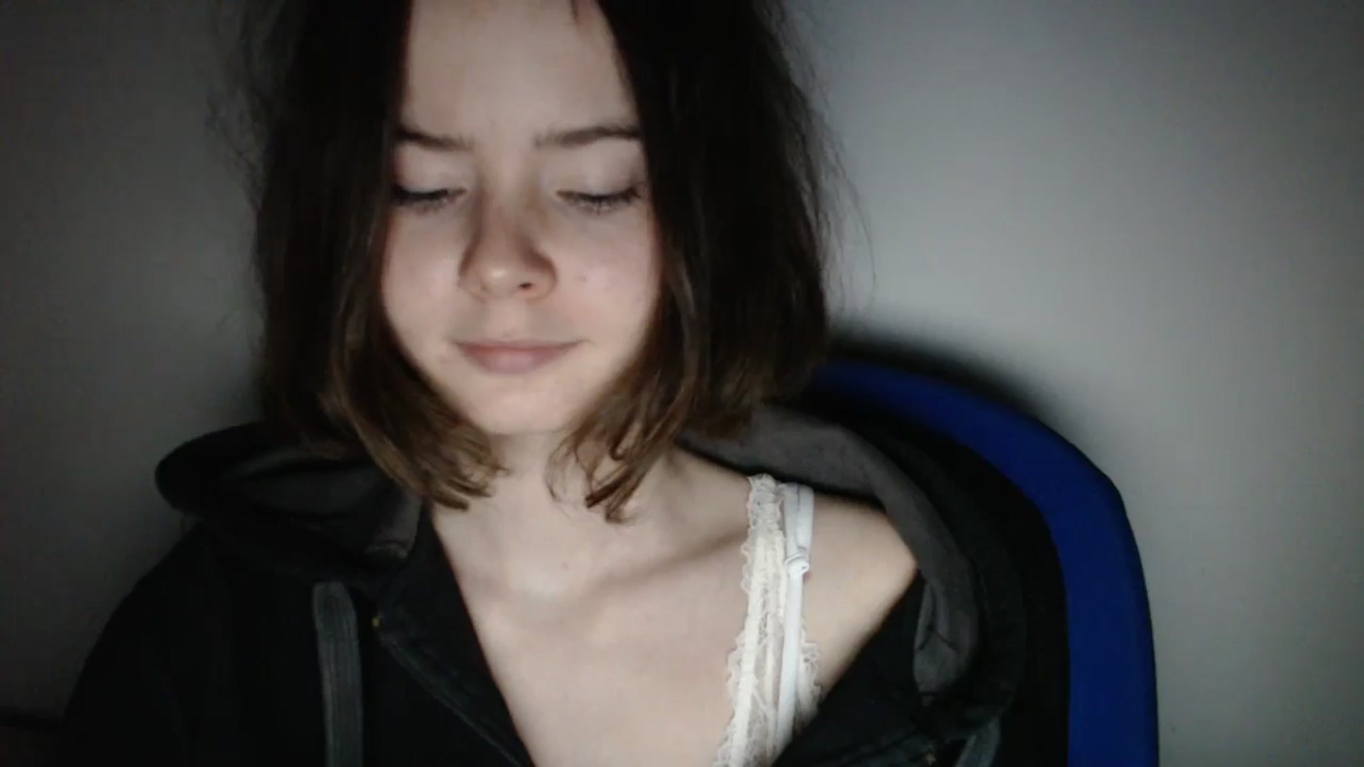 Gallery image thumbnail from KatyaWave's myfreecams stream on, 01/21/2026, 20:27 image 9 of 20