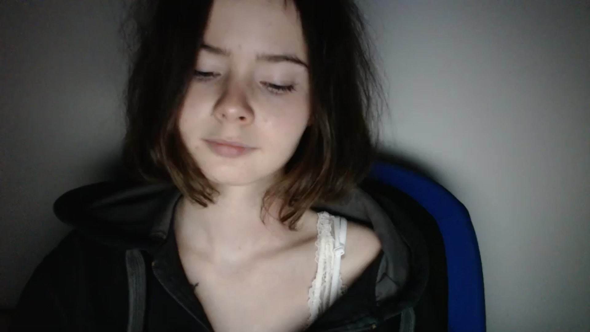 Gallery image thumbnail from KatyaWave's myfreecams stream on, 01/21/2026, 20:27 image 11 of 20
