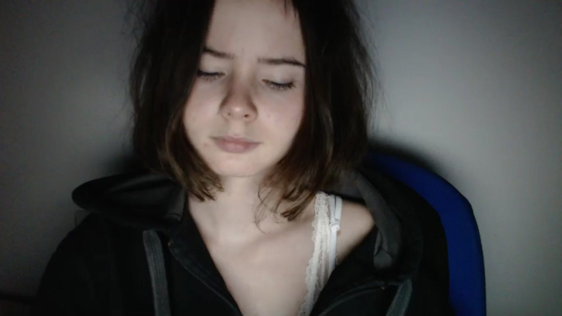 Gallery image thumbnail from KatyaWave's myfreecams stream on, 01/21/2026, 20:27 image 1 of 20