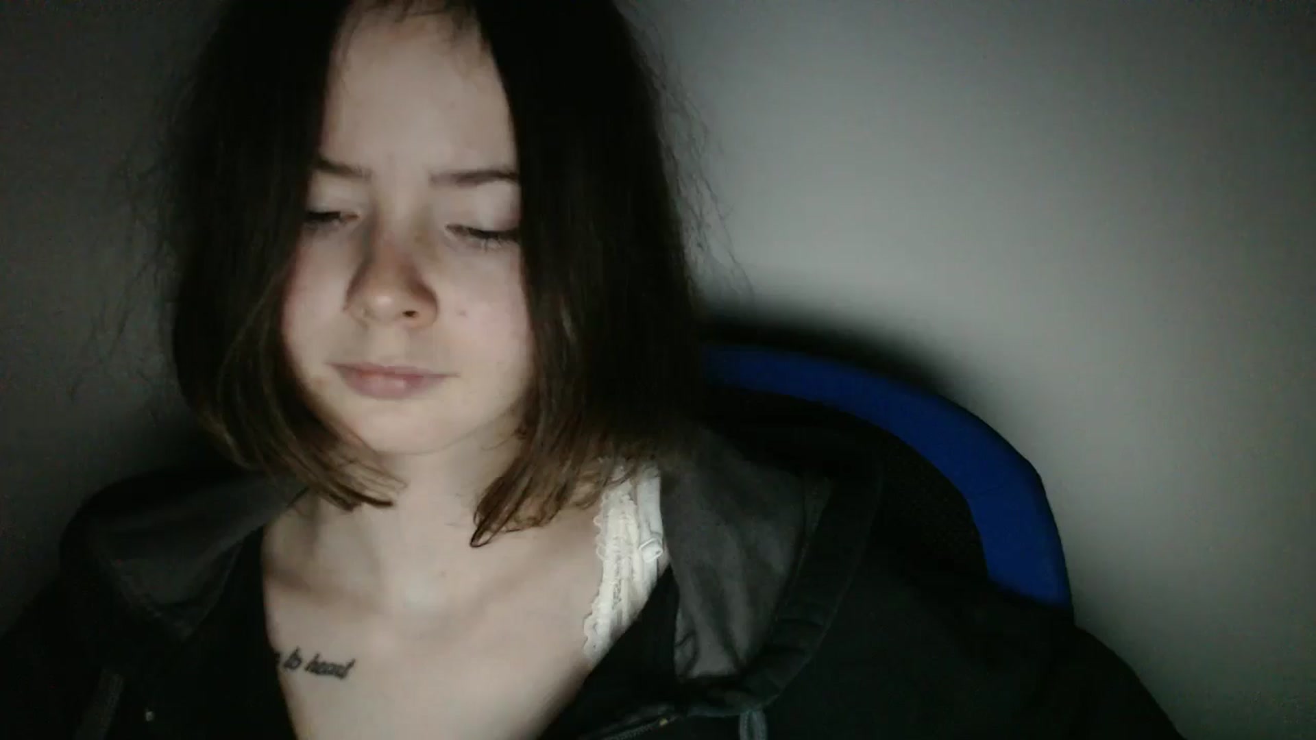Gallery image thumbnail from KatyaWave's myfreecams stream on, 01/21/2026, 21:37 image 14 of 20