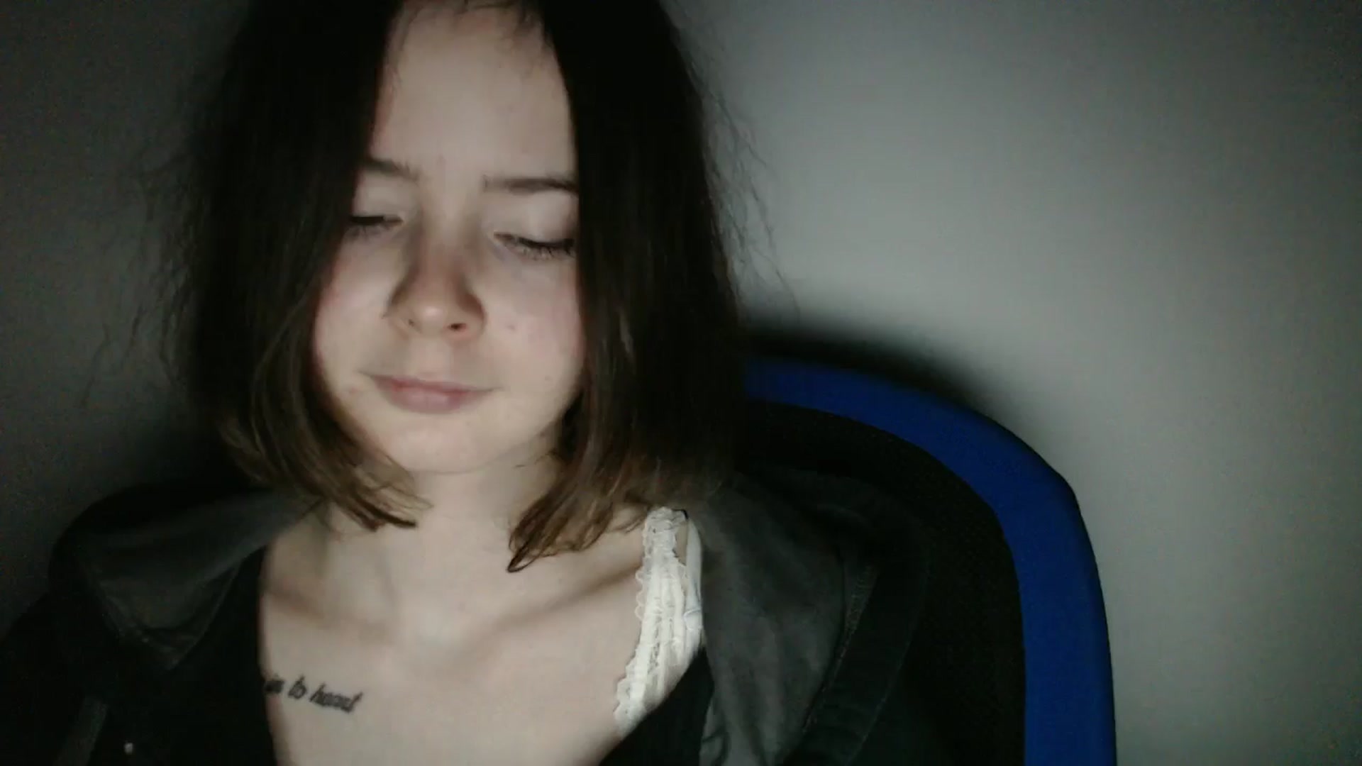 Gallery image thumbnail from KatyaWave's myfreecams stream on, 01/21/2026, 21:37 image 15 of 20