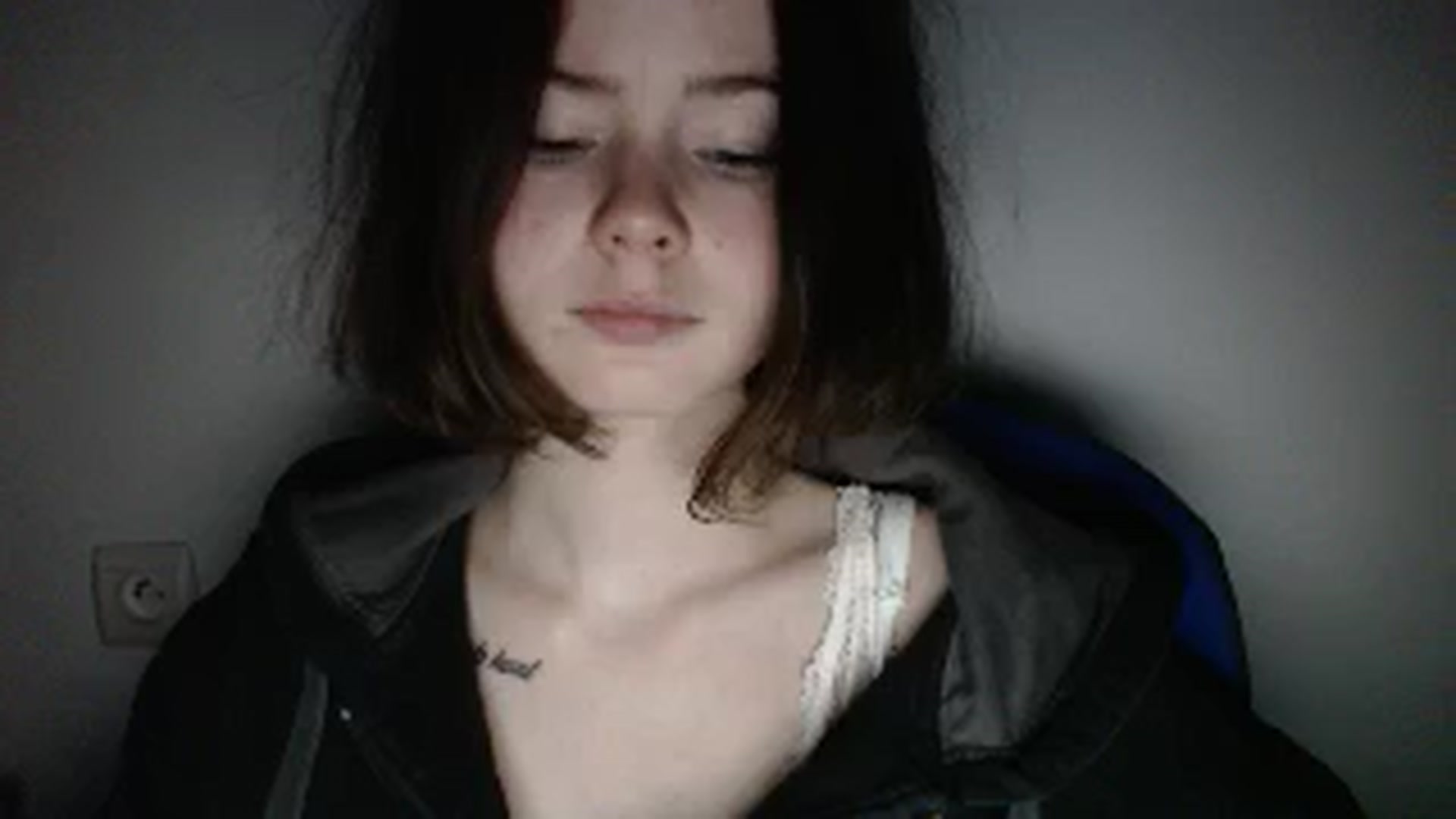 Gallery image thumbnail from KatyaWave's myfreecams stream on, 01/21/2026, 21:37 image 20 of 20