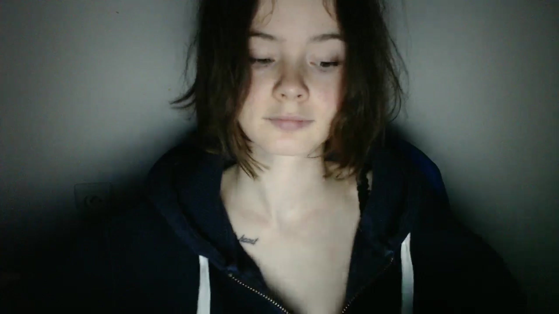 Gallery image thumbnail from KatyaWave's myfreecams stream on, 01/27/2026, 16:03 image 9 of 20