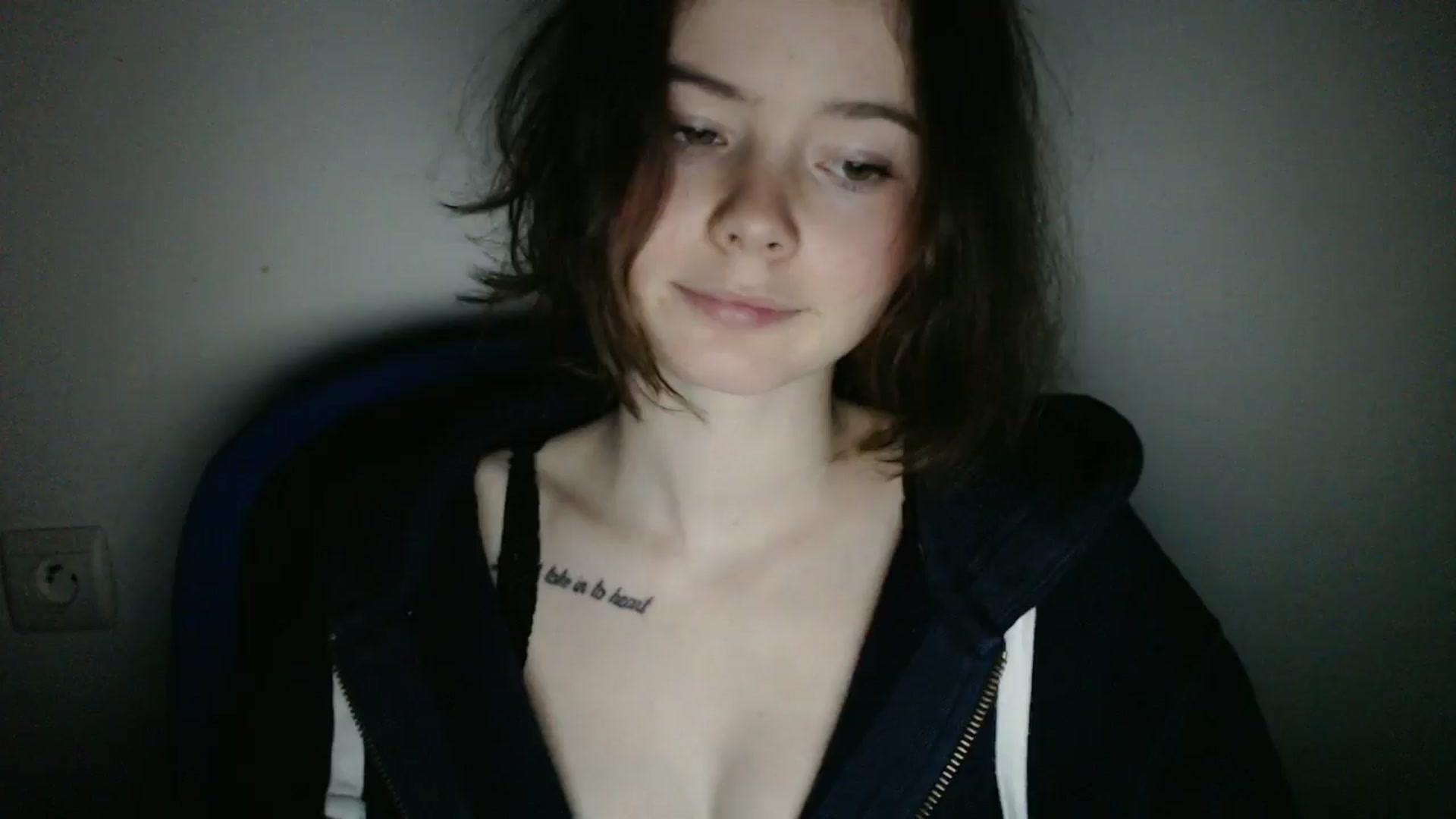 Gallery image thumbnail from KatyaWave's myfreecams stream on, 01/27/2026, 21:51 image 1 of 20