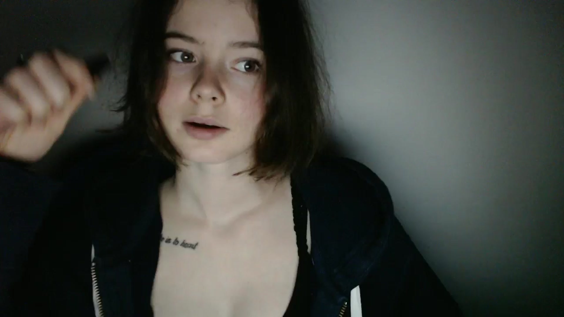 Gallery image thumbnail from KatyaWave's myfreecams stream on, 01/27/2026, 21:51 image 18 of 20