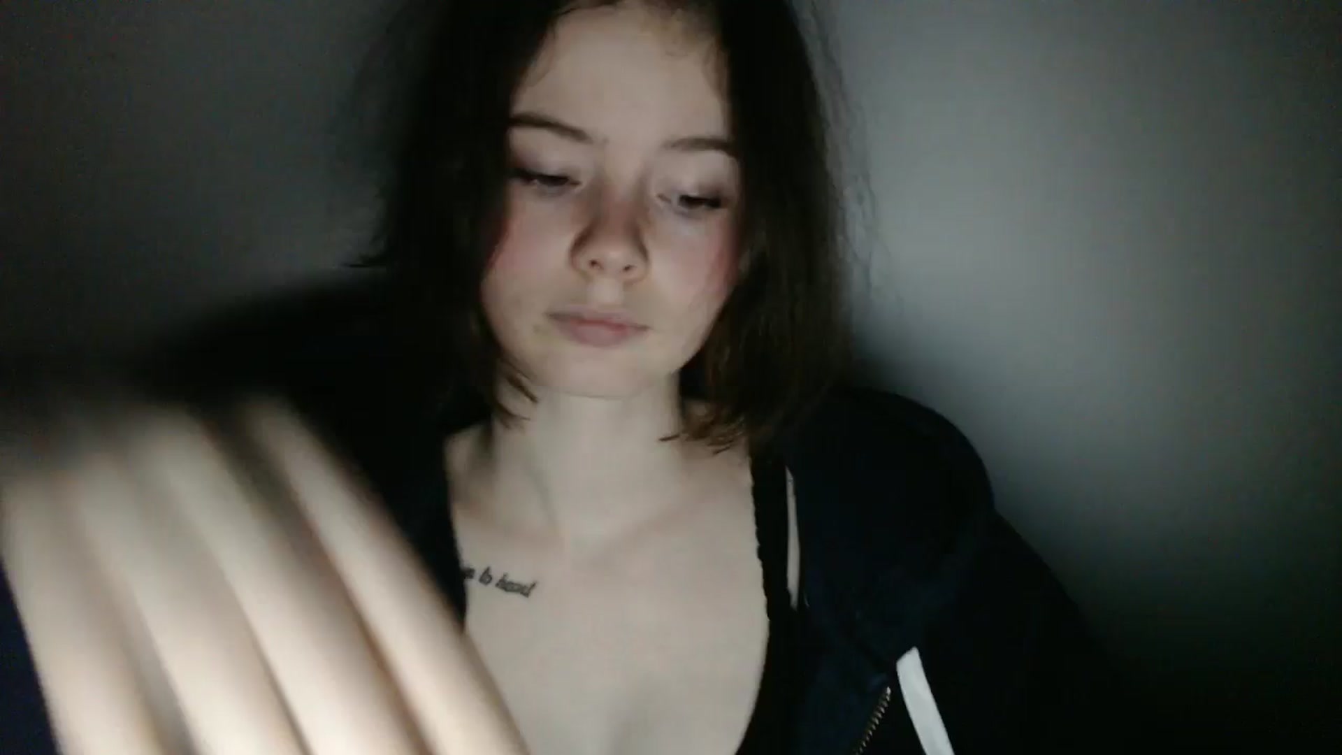 Gallery image thumbnail from KatyaWave's myfreecams stream on, 01/27/2026, 21:51 image 13 of 20